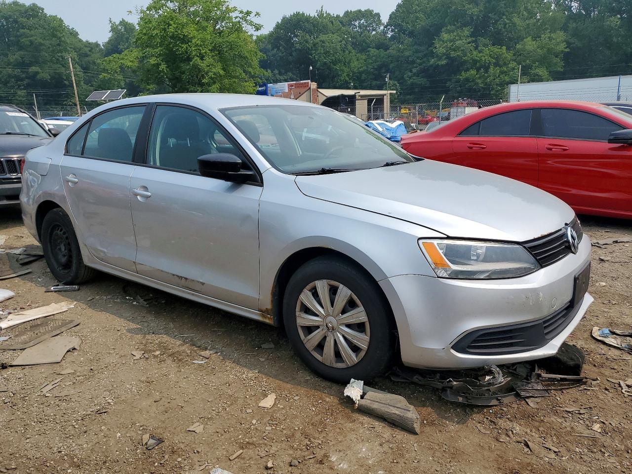 2011 Volkswagen Jetta Silver vin: 3VW2K7AJ2BM360449