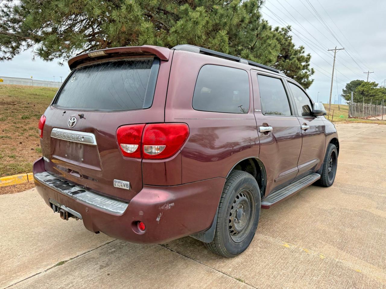 2008 Toyota Sequoia Limited Maroon vin: 5TDBY68A68S011143