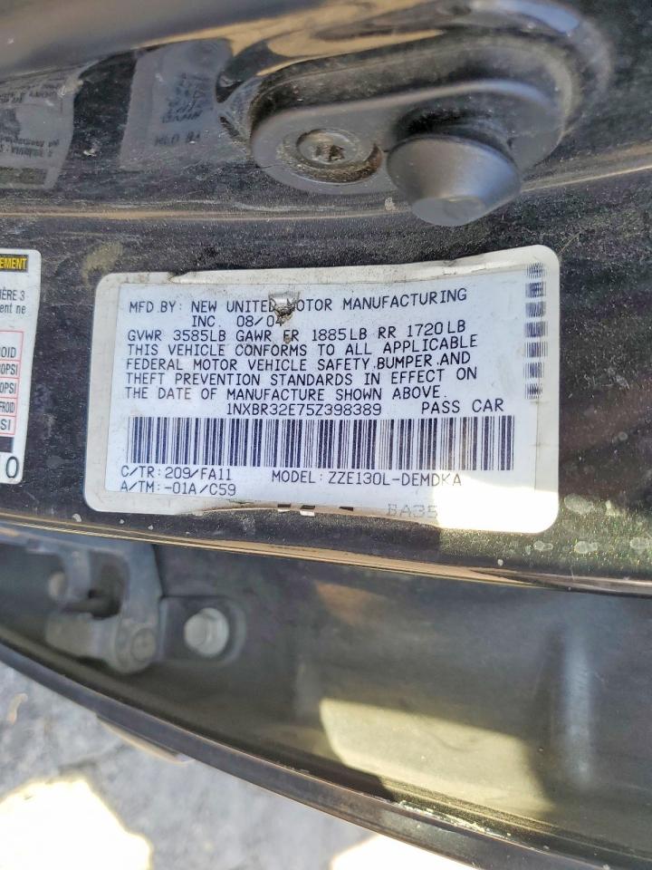 2005 Toyota Corolla Ce Black vin: 1NXBR32E75Z398389