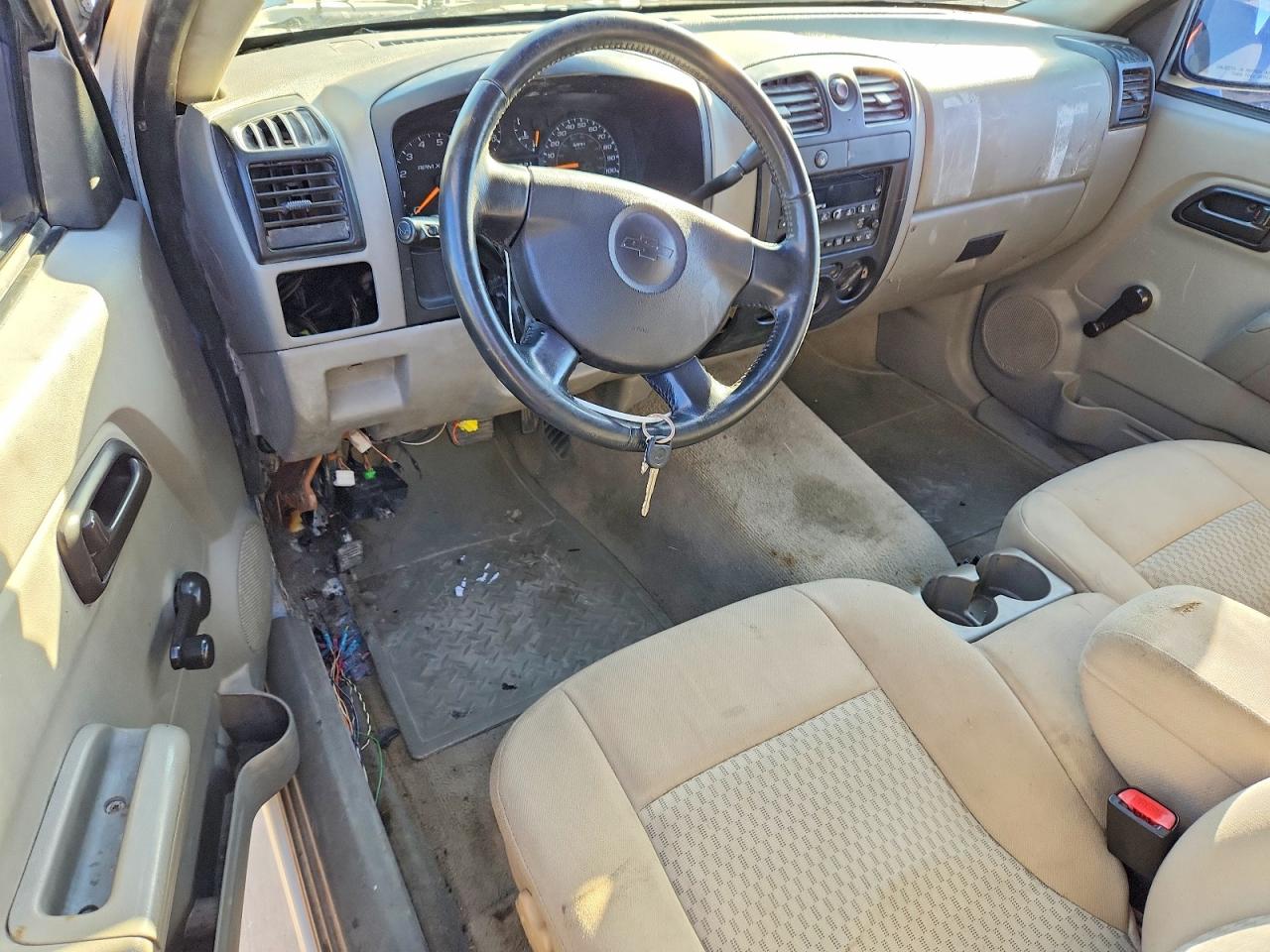2005 Chevrolet Colorado White vin: 1GCDS198258197580