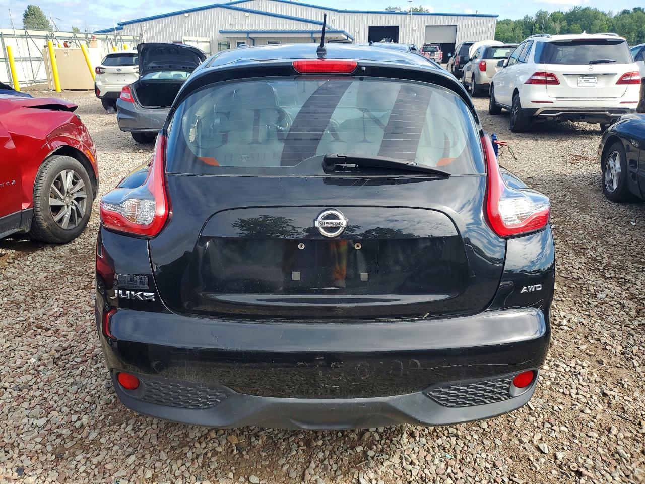 2015 Nissan Juke S Черный vin: JN8AF5MV6FT554094