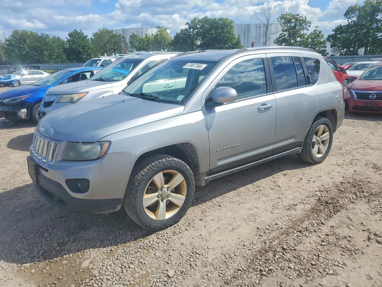 2014 Jeep Compass Latitude Gray vin: 1C4NJDEBXED734553
