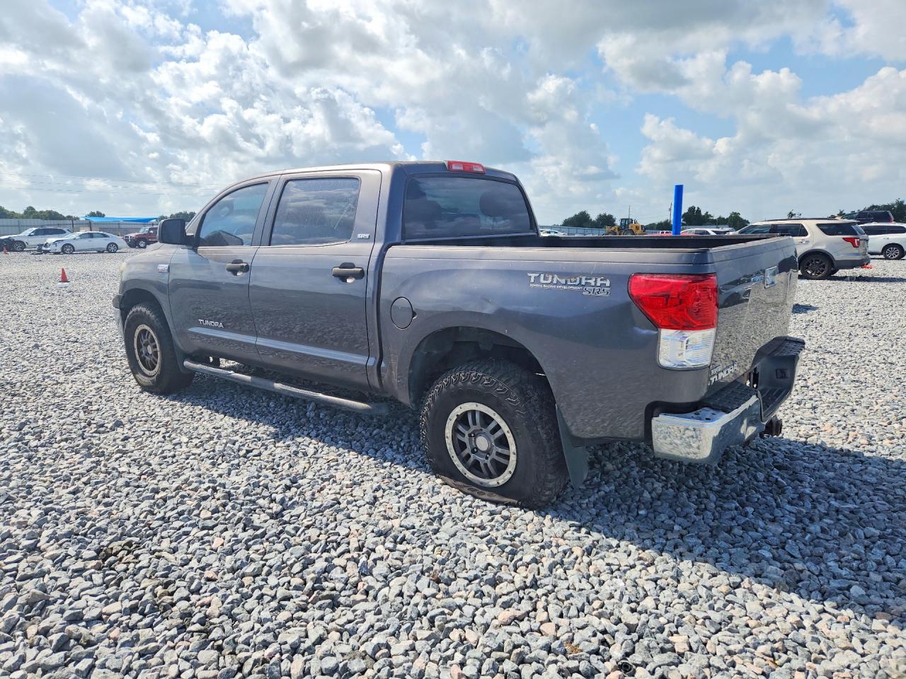2011 Toyota Tundra Crewmax Sr5 Серый vin: 5TFEY5F14BX114301