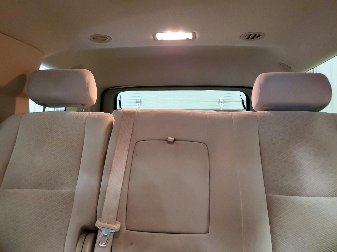 2007 Gmc Yukon Gray vin: 1GKFK13087J285089