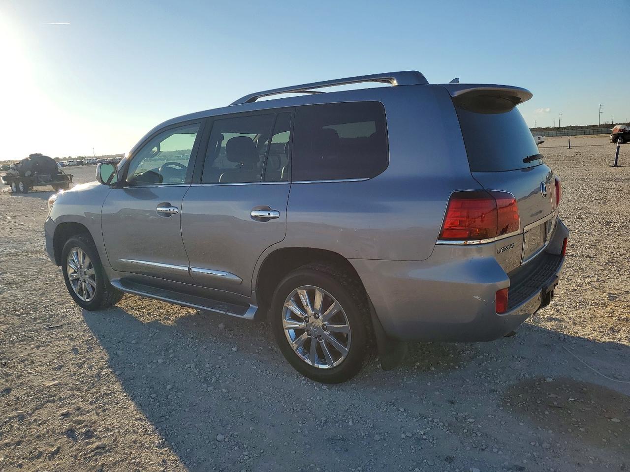 2009 Lexus Lx 570 Silver vin: JTJHY00W794018935