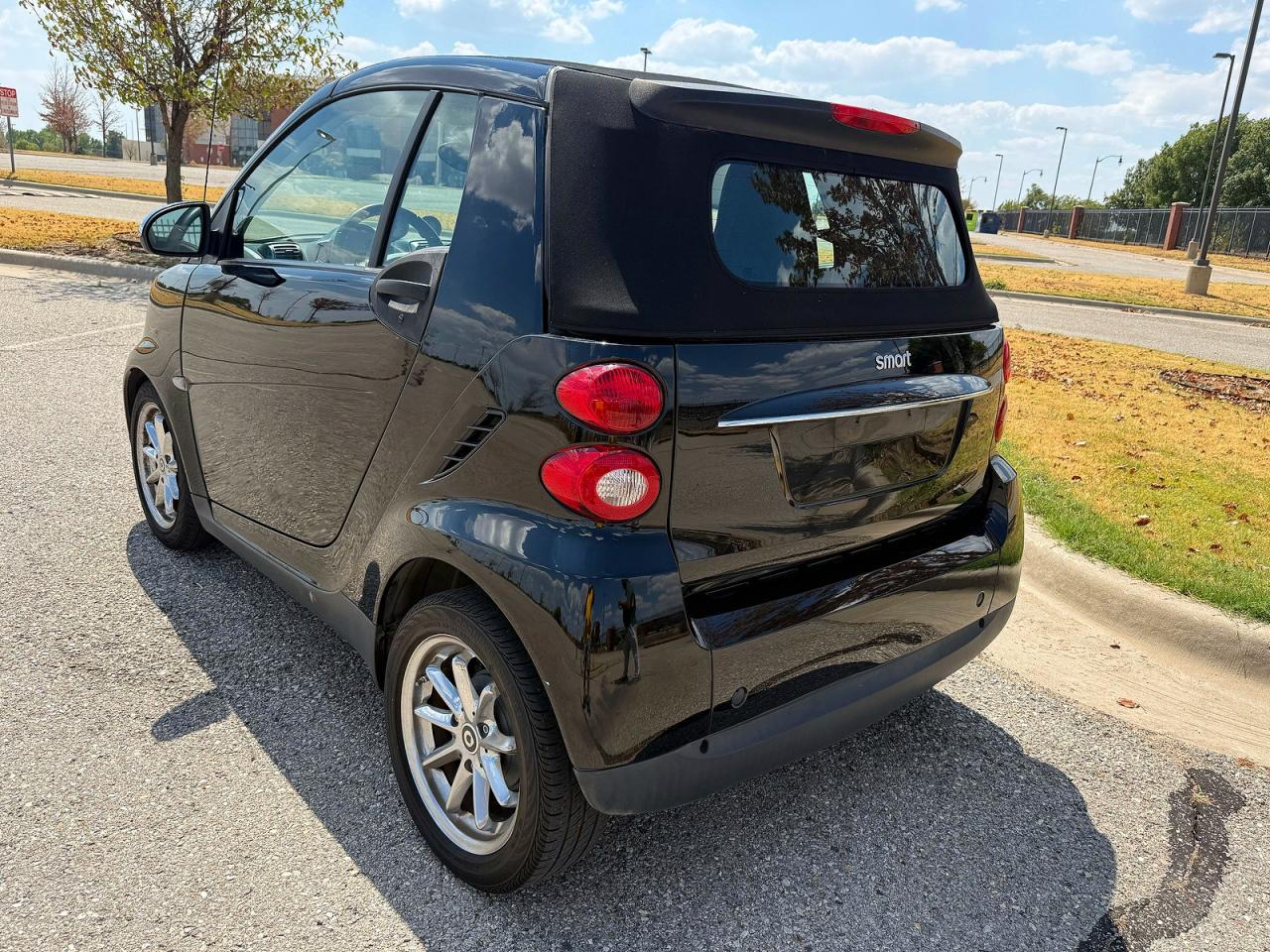 2009 Smart Fortwo Passion Черный vin: WMEEK31X99K268402