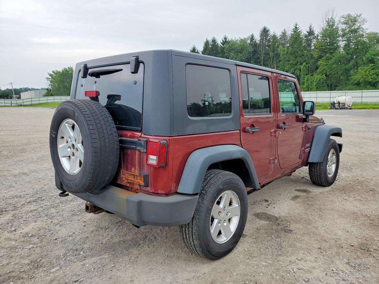 2010 Jeep Wrangler Unlimited Sport Бордовый vin: 1J4BA3H12AL174182