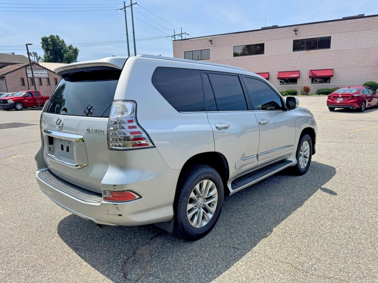 2014 Lexus Gx 460 Silver vin: JTJBM7FX7E5081239