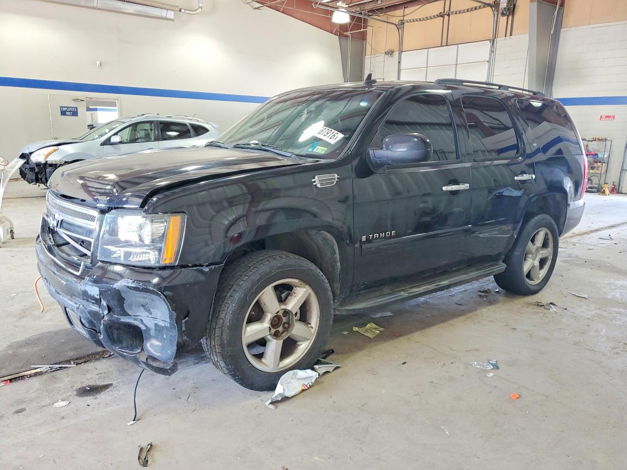 2008 Chevrolet Tahoe K1500 Black vin: 1GNFK13028J220176