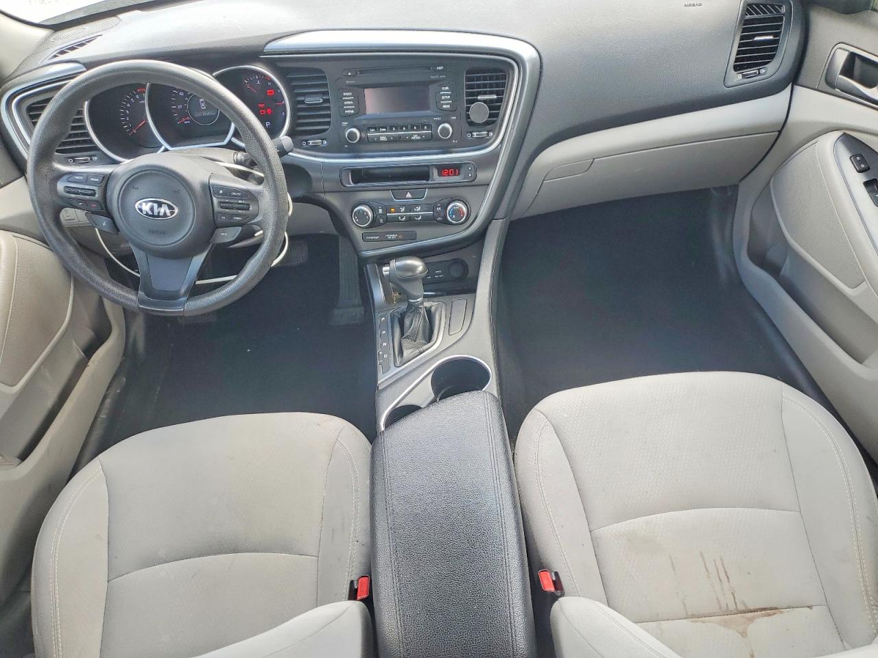 2015 Kia Optima Lx Серый vin: 5XXGM4A78FG467146
