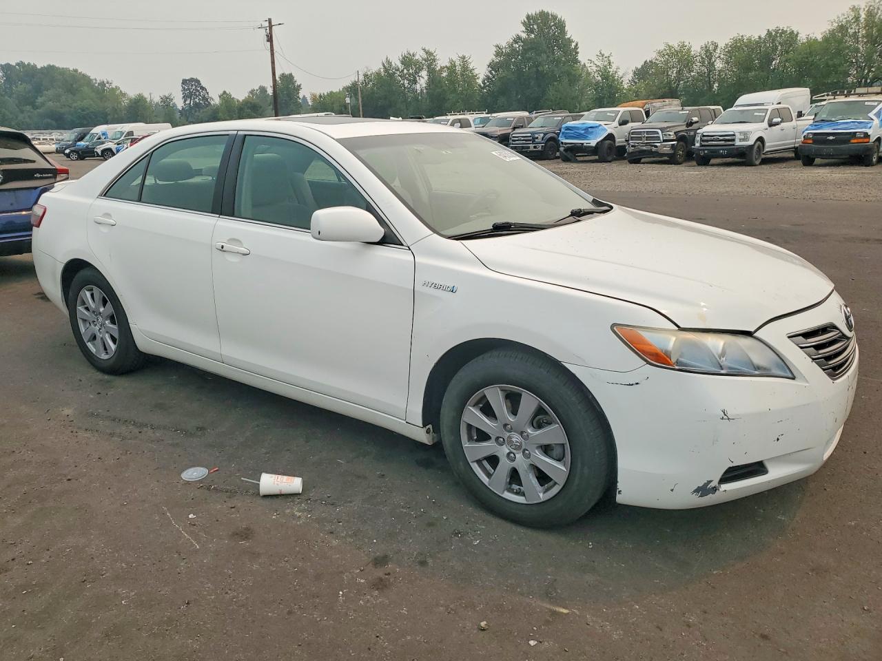 2007 Toyota Camry Hybrid White vin: JTNBB46K573041683