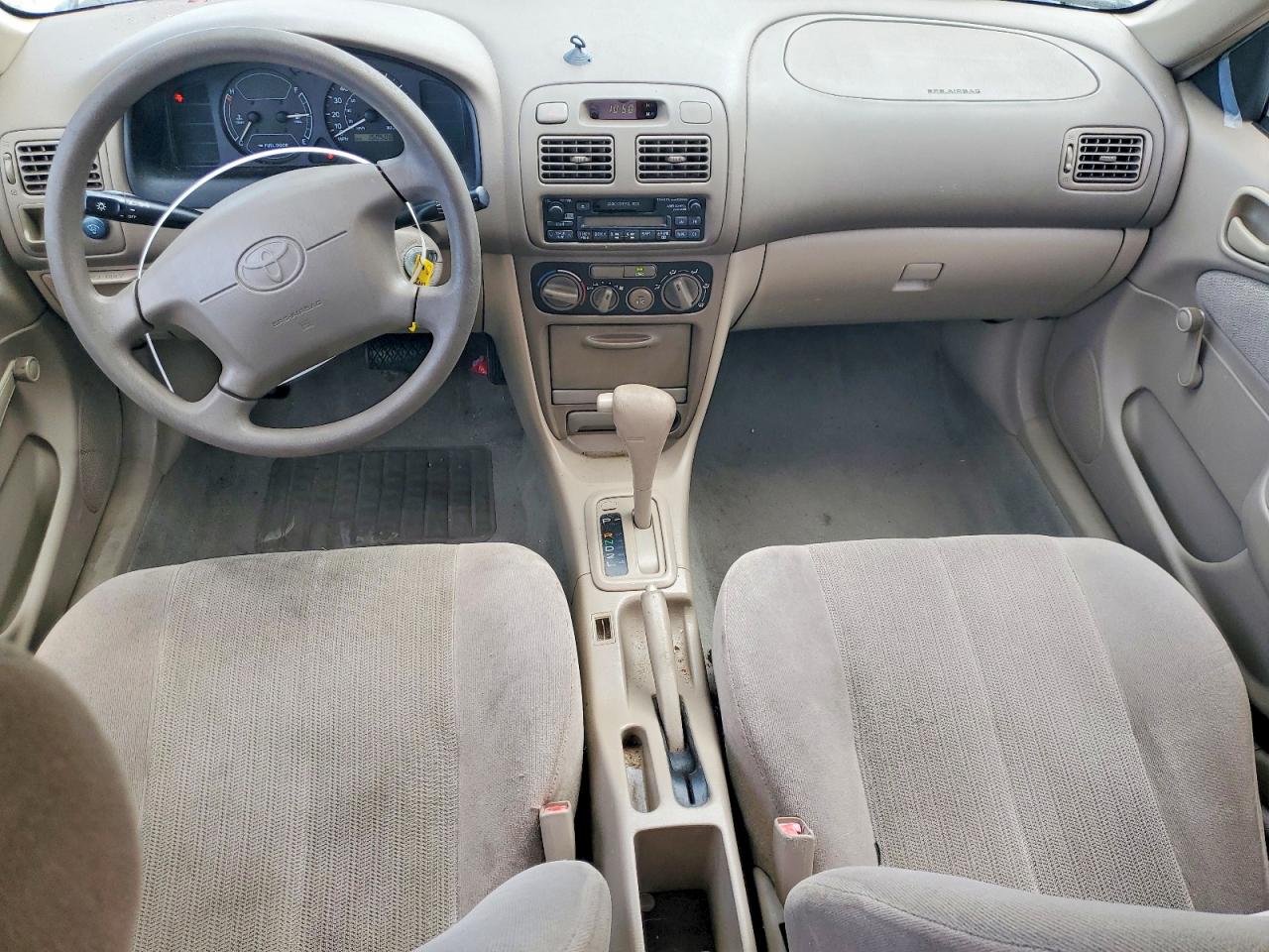 2002 Toyota Corolla Ce White vin: 1NXBR12E02Z585750