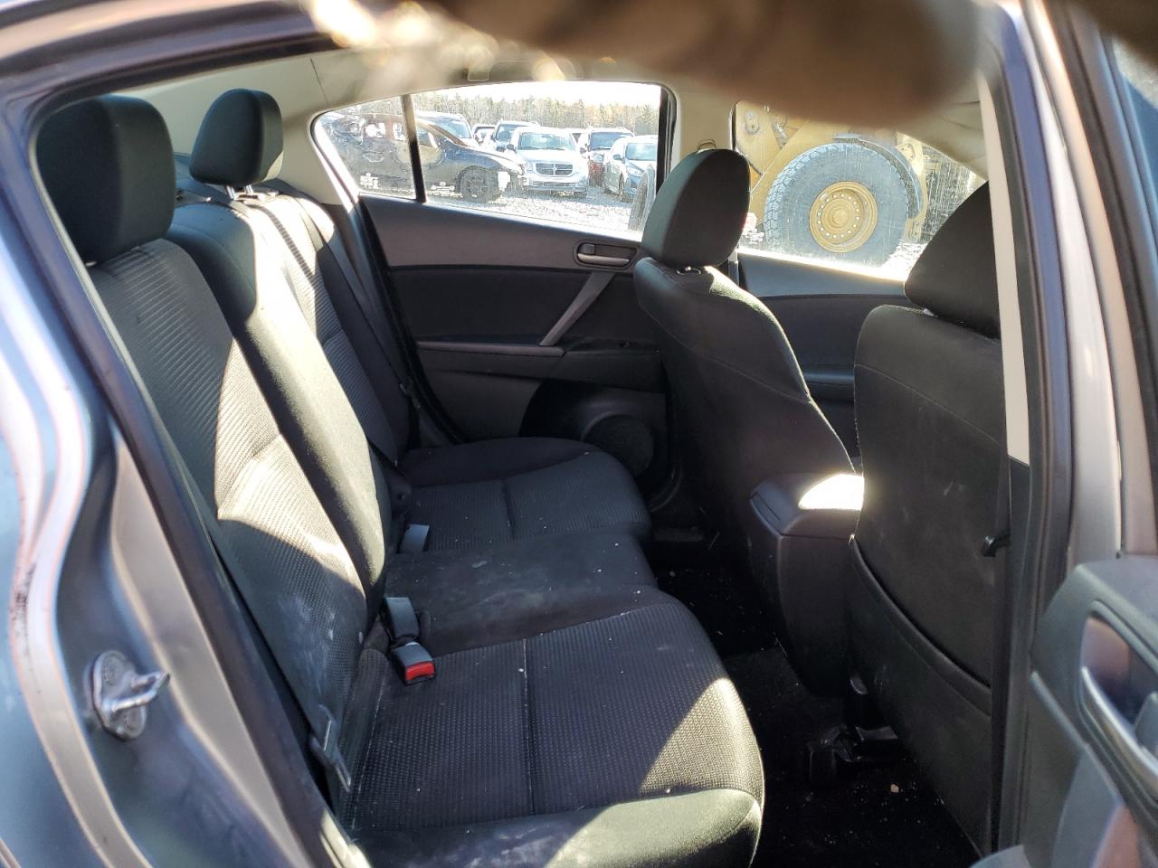 2013 Mazda 3 I Silver vin: JM1BL1UF7D1803831
