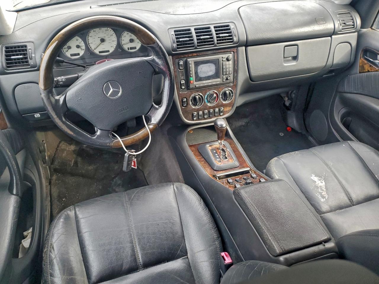 2001 Mercedes-benz Ml 55 Черный vin: 4JGAB74E41A246585