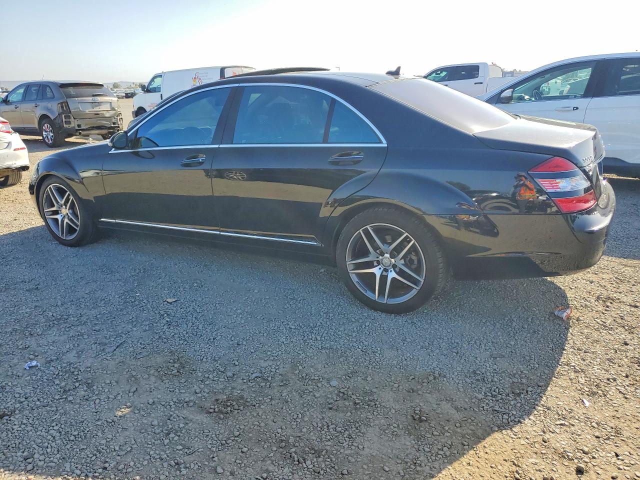 2008 Mercedes-benz S 550 Черный vin: WDDNG71X78A220303