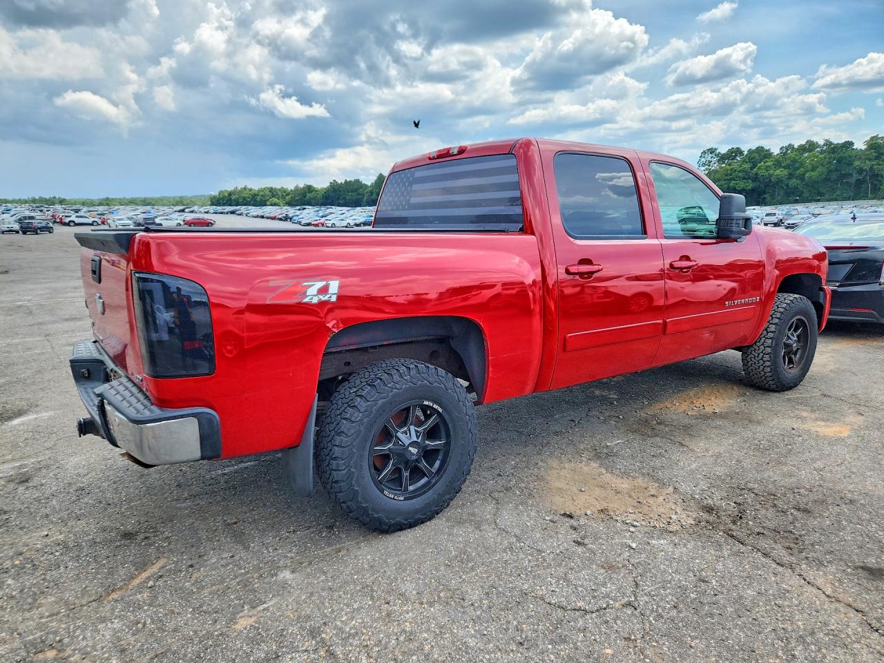2008 Chevrolet Silverado K1500 Red vin: 2GCEK133081299923