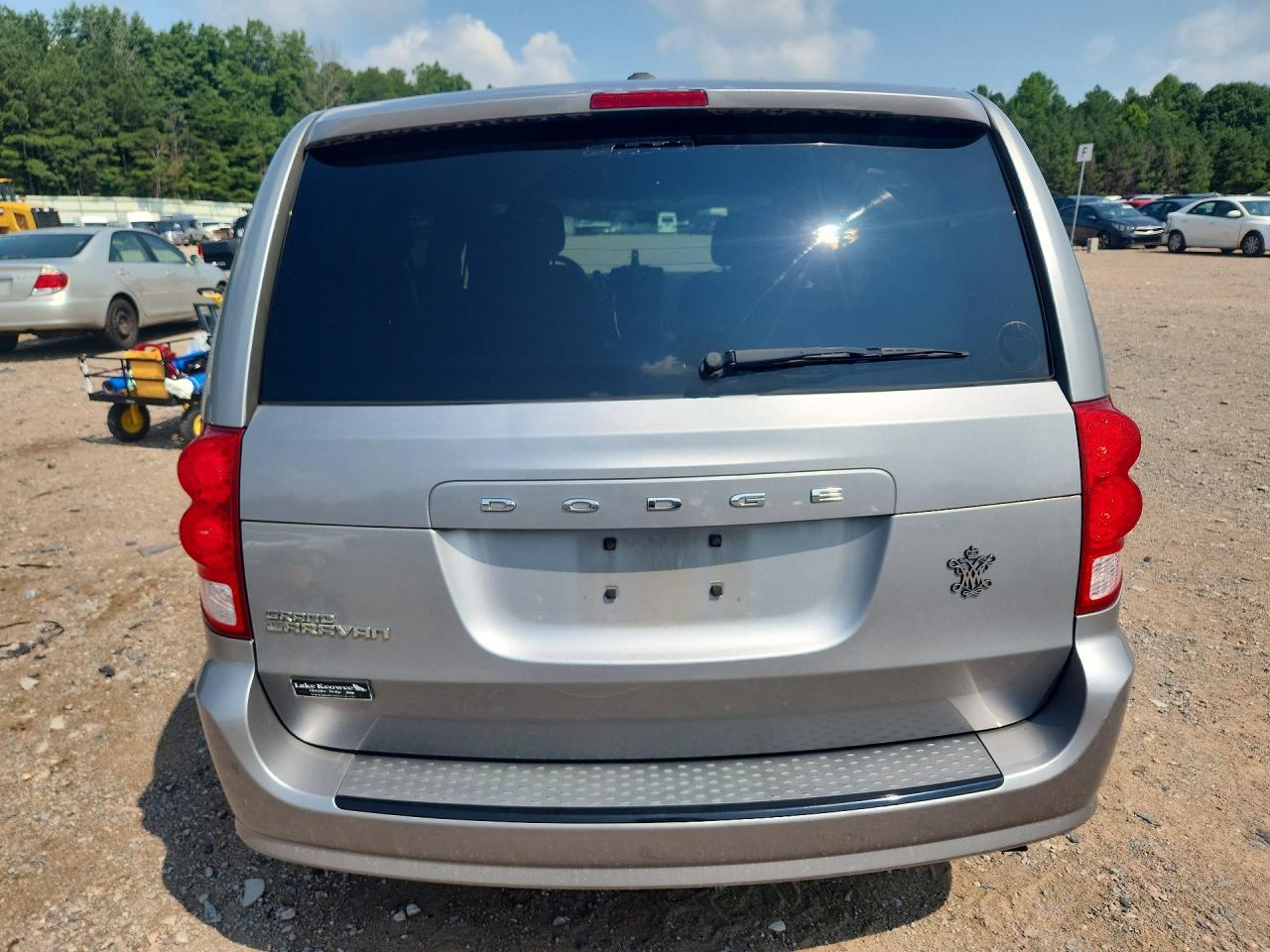 2015 Dodge Grand Caravan Se Silver vin: 2C4RDGBG5FR581718
