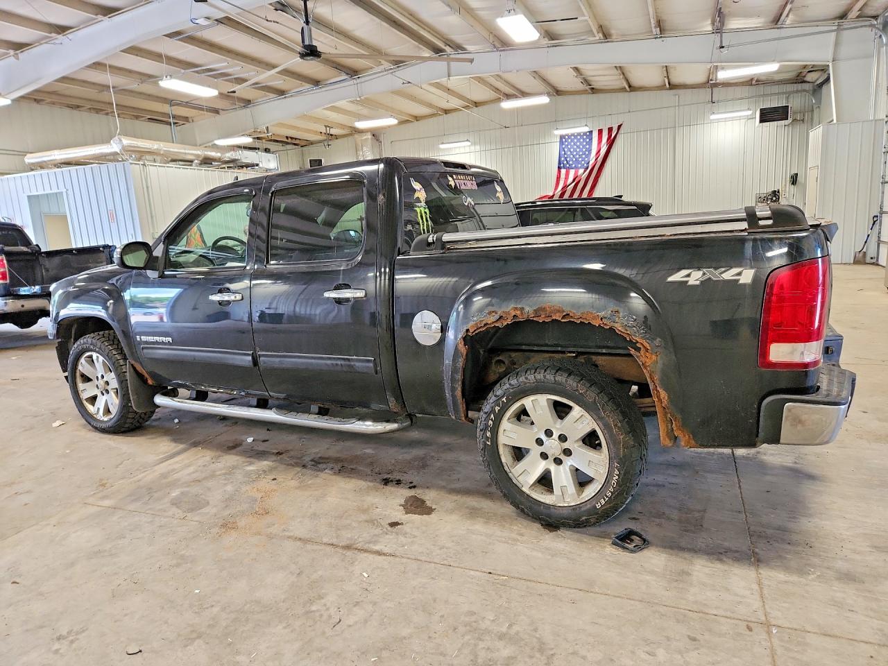 2007 Gmc New Sierra K1500 Black vin: 2GTEK13M371563112