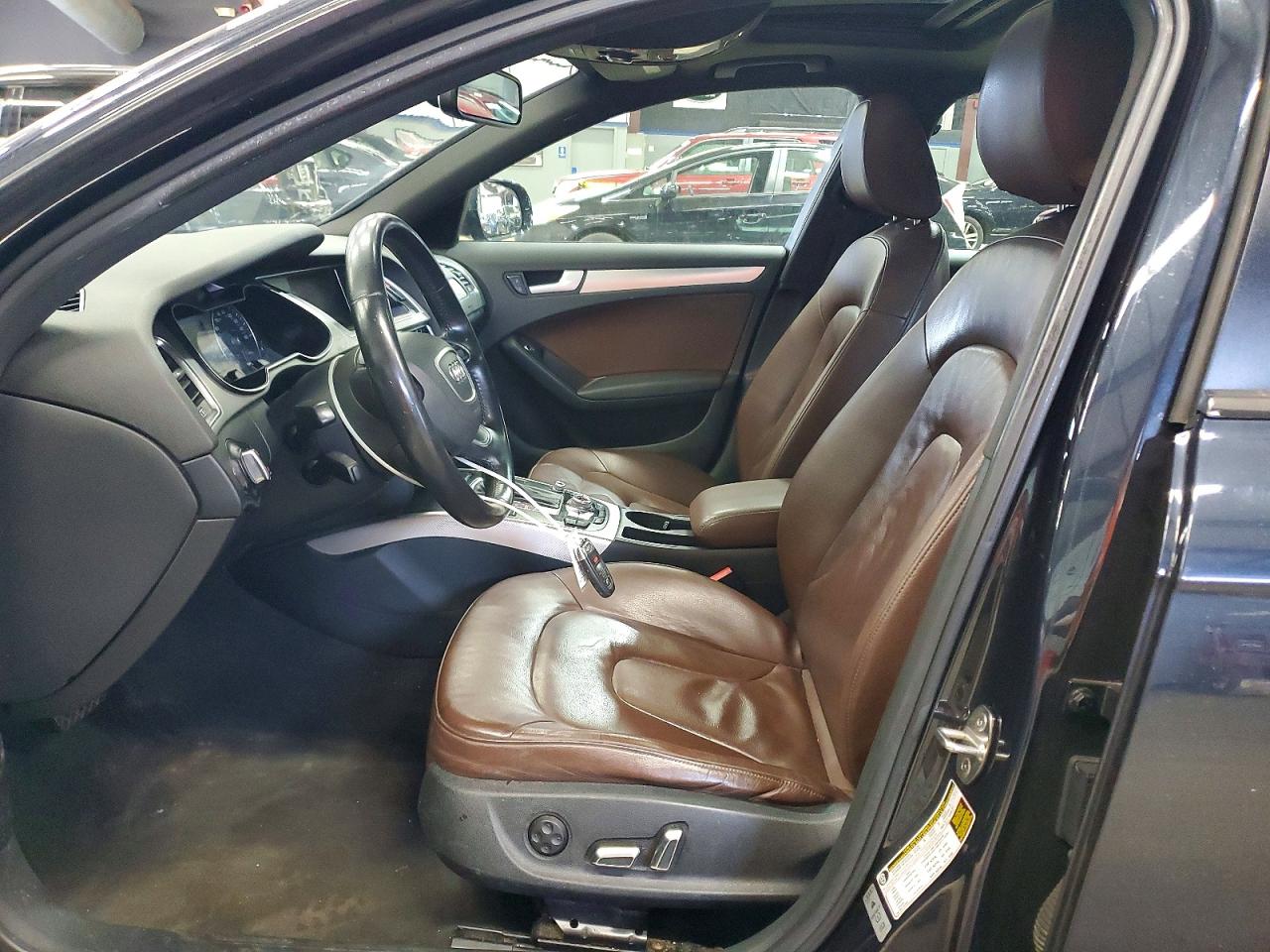 2014 Audi A4 Premium Blue vin: WAUBFAFL5EN035753