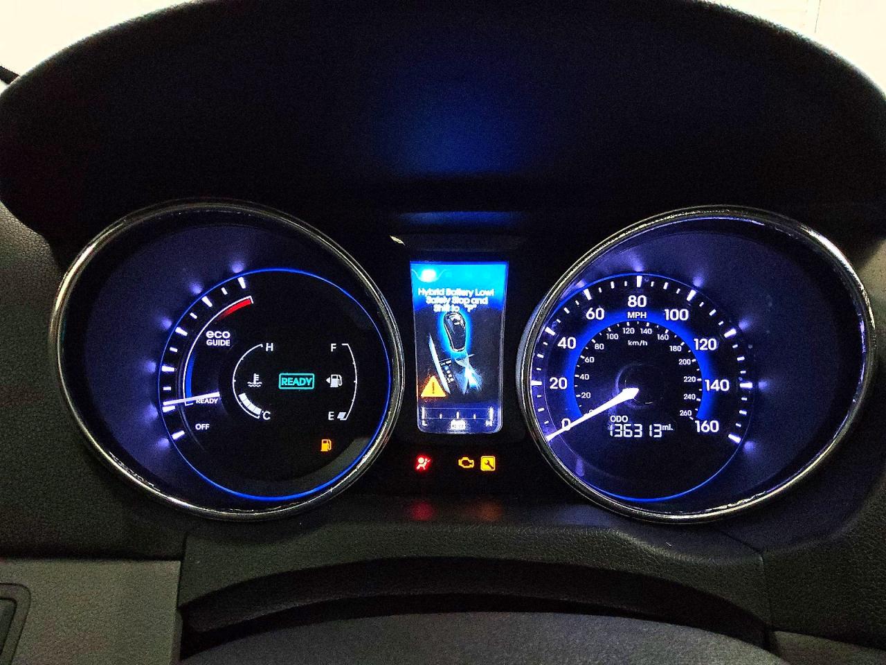 2015 Hyundai Sonata Hybrid Base Black vin: KMHEC4A48FA134792