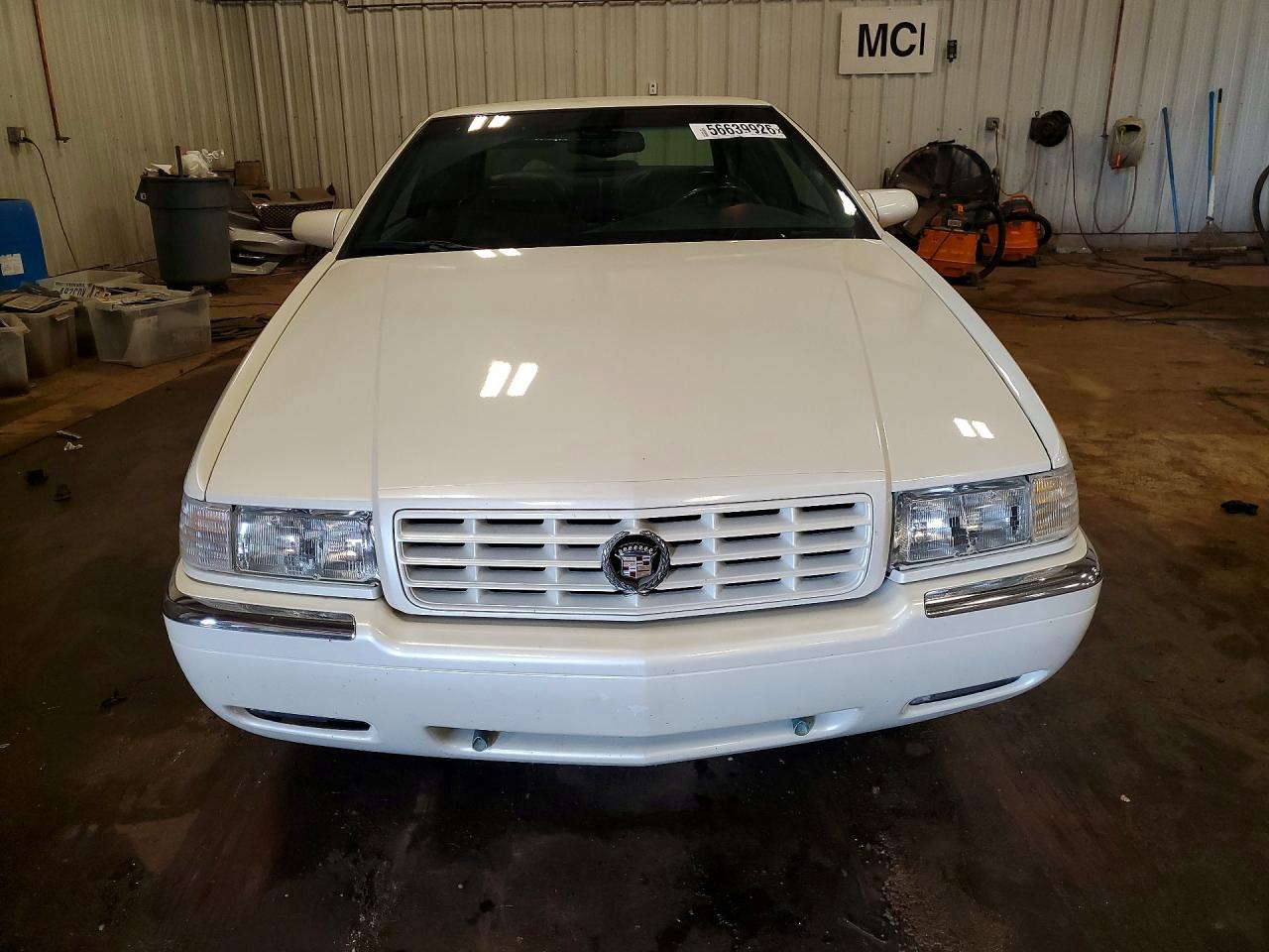 1999 Cadillac Eldorado Touring White vin: 1G6ET1295XU606785