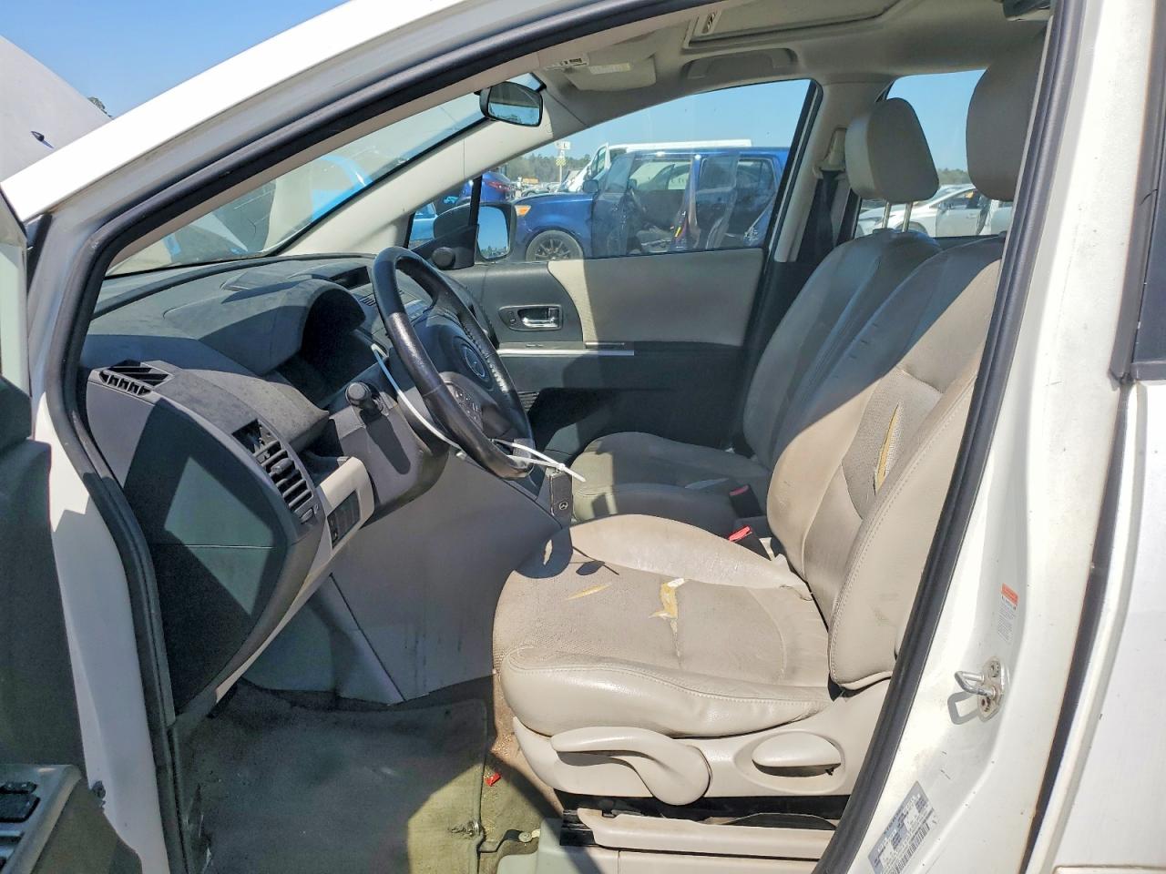 2008 Mazda 5 White vin: JM1CR293X80322703