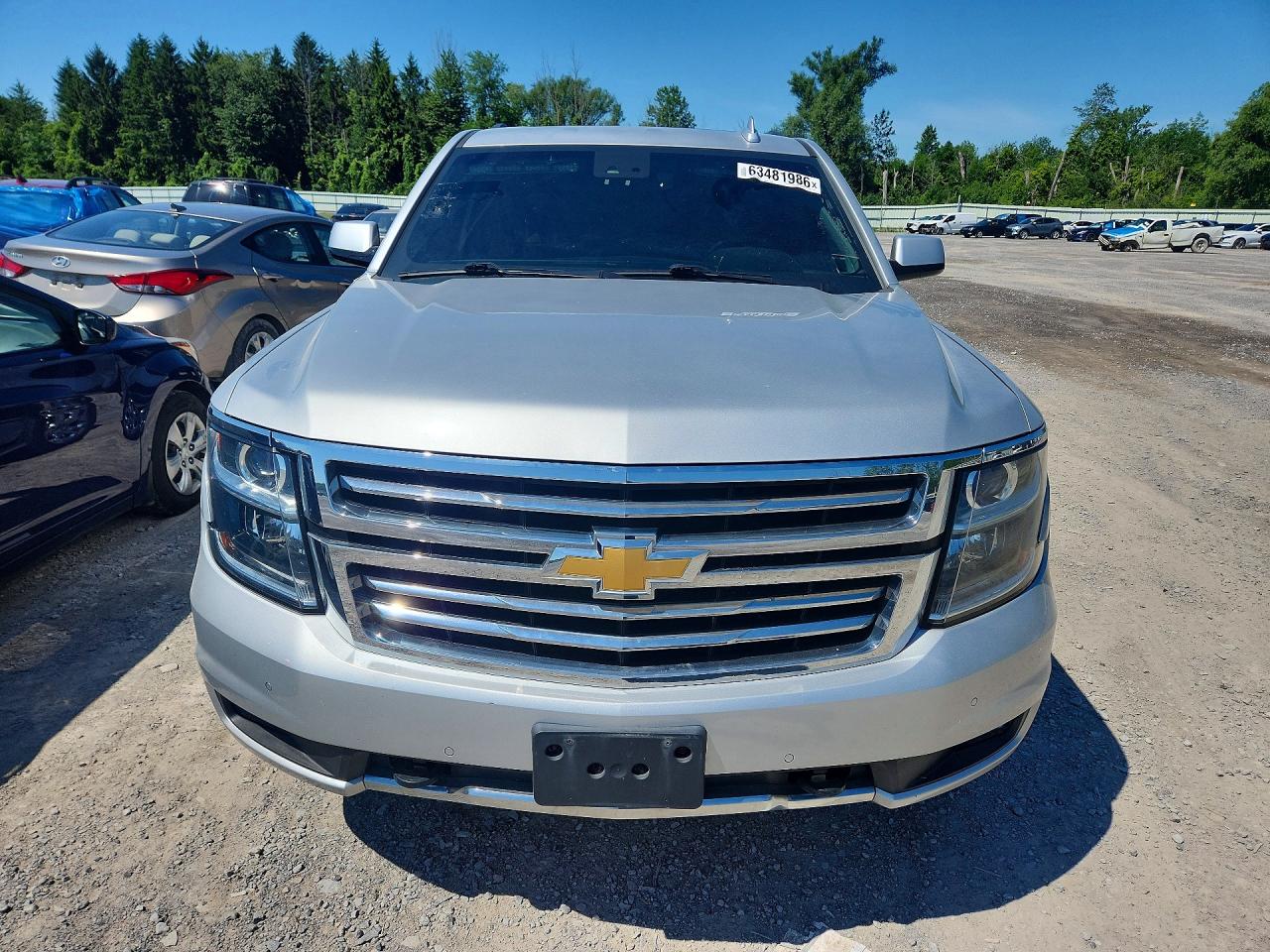 2015 Chevrolet Tahoe K1500 Lt Серебряный vin: 1GNSKBKC2FR727187