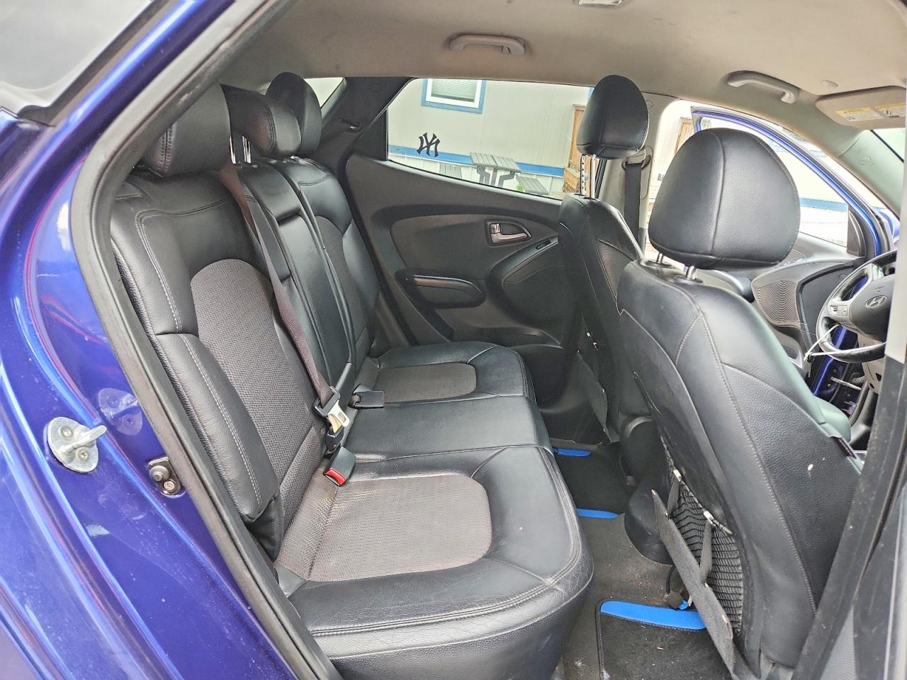 2011 Hyundai Tucson Gls Blue vin: KM8JUCAC4BU200843