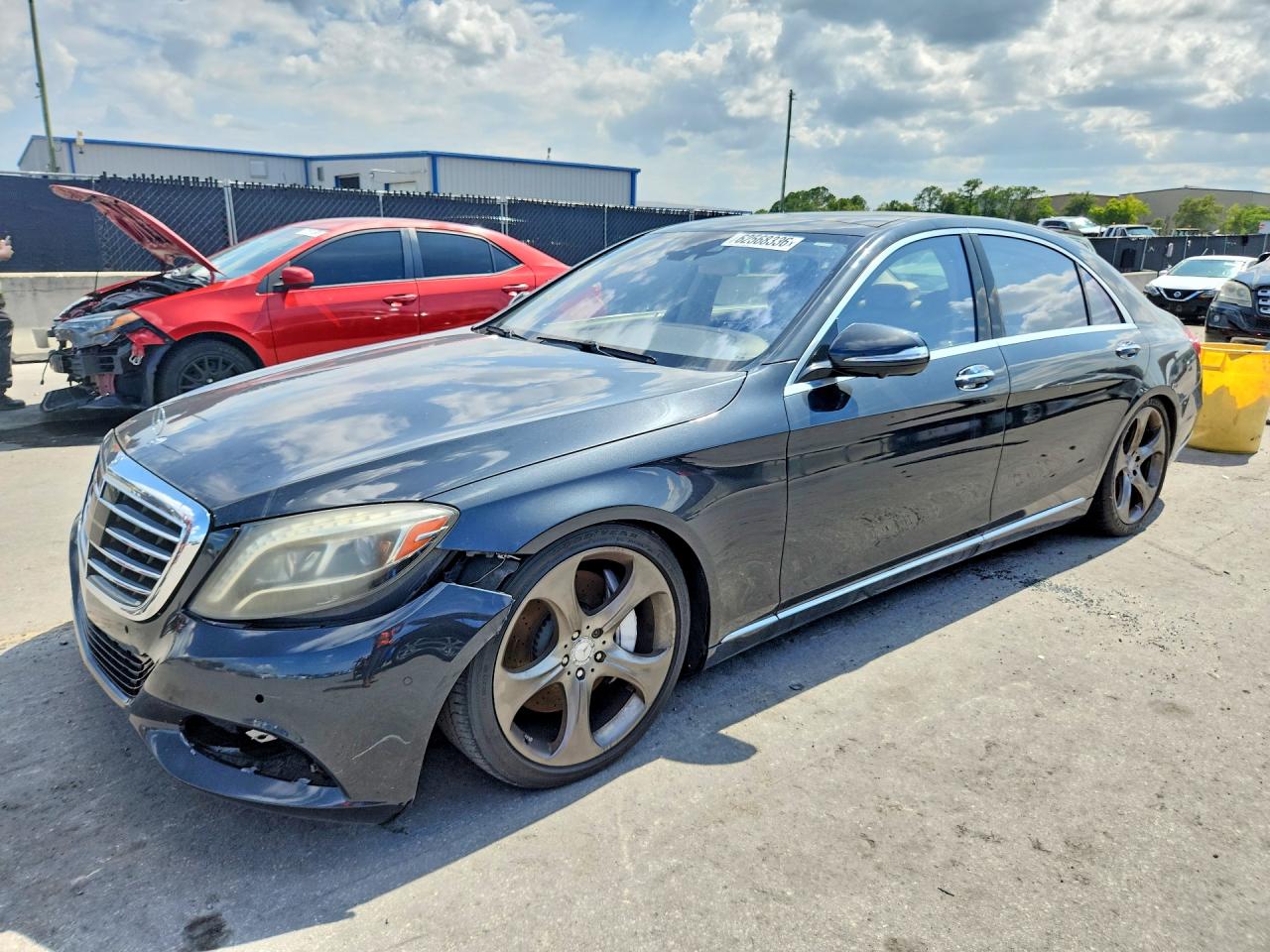 2015 Mercedes-benz S 550 Черный vin: WDDUG8CB0FA136887