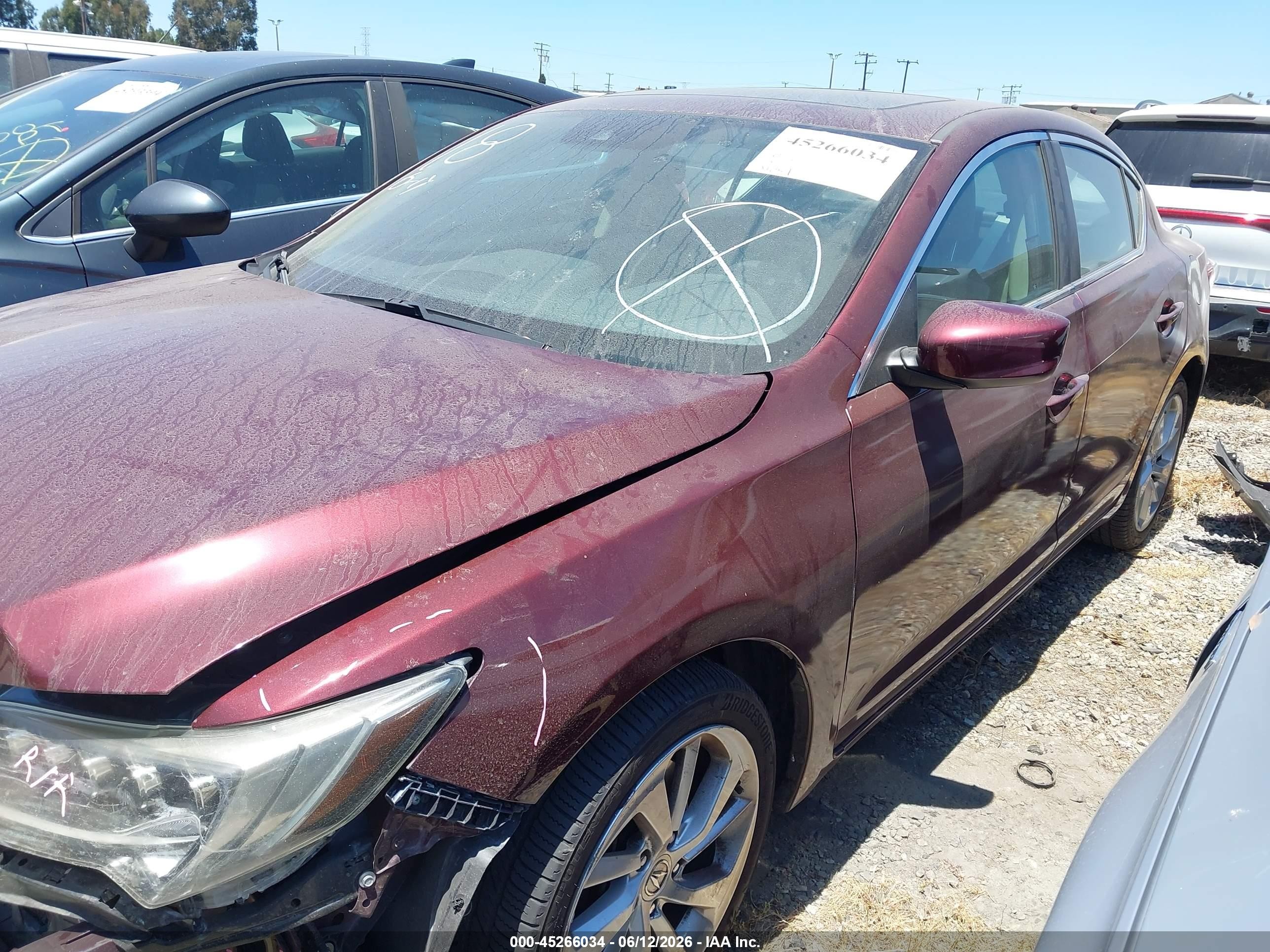 2016 Acura Ilx 2.4l/acurawatch Plus Package Maroon vin: 19UDE2F37GA000325
