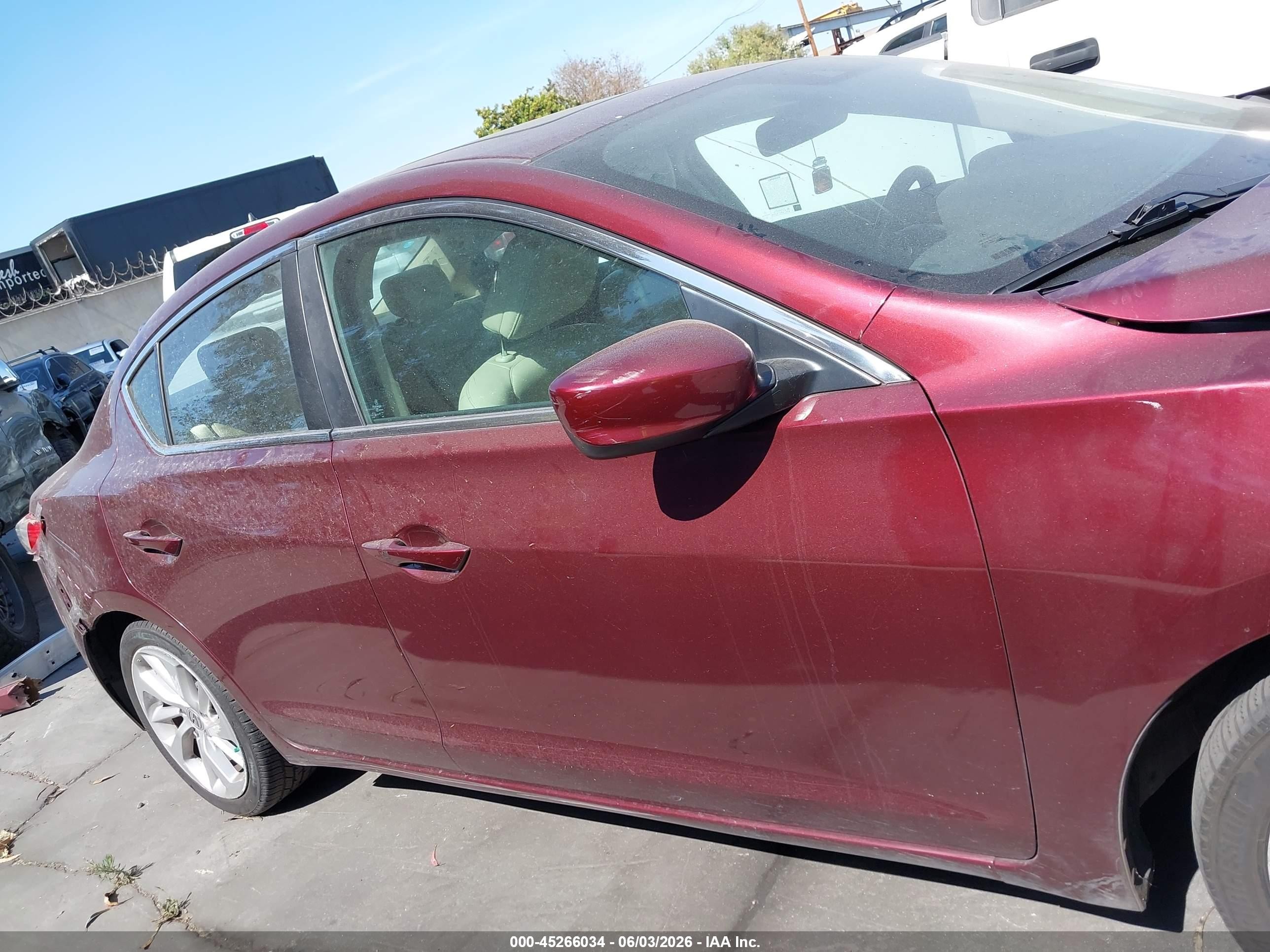 2016 Acura Ilx 2.4l/acurawatch Plus Package Maroon vin: 19UDE2F37GA000325