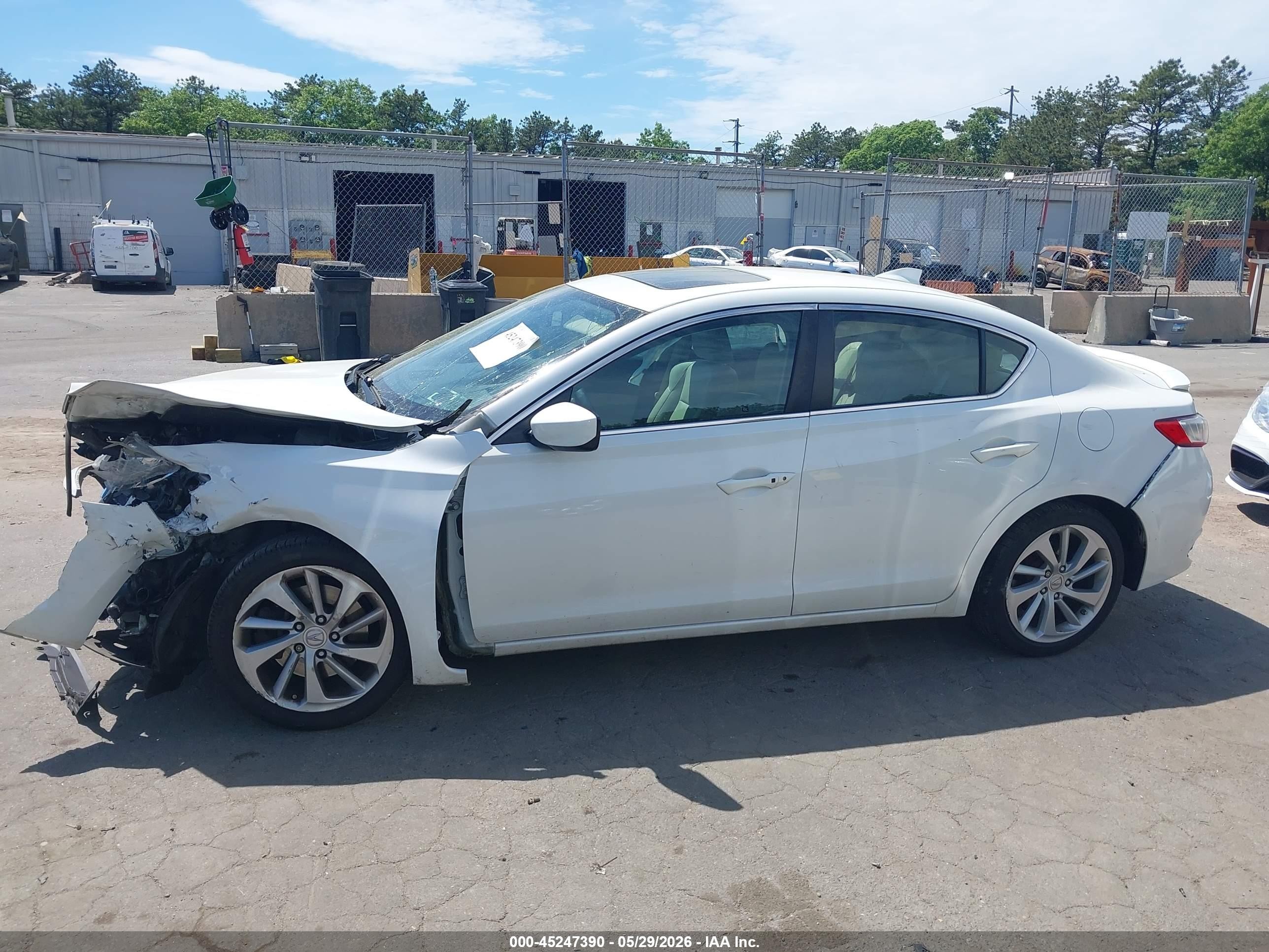 2017 Acura Ilx Premium Package/technology Plus Package White vin: 19UDE2F70HA009291