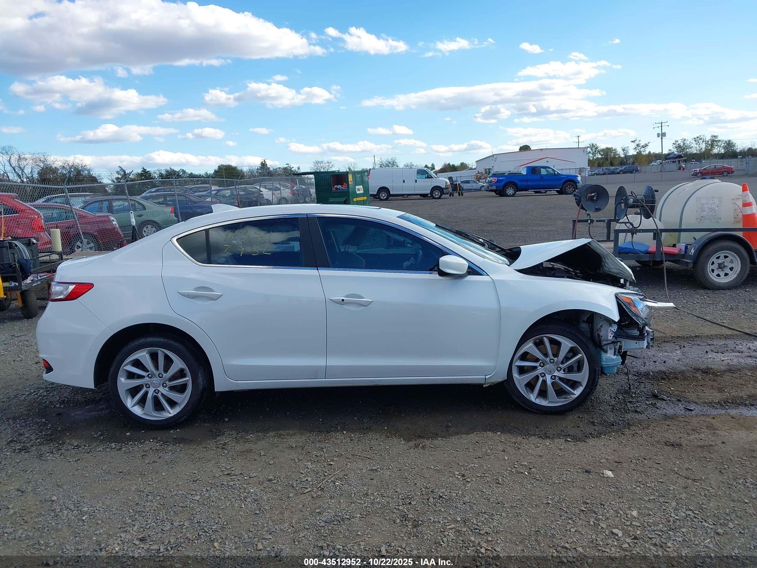 2018 Acura Ilx Premium Package/technology Plus Package Белый vin: 19UDE2F70JA005456