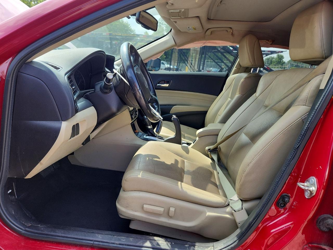 2017 Acura Ilx Premium Красный vin: 19UDE2F72HA003525
