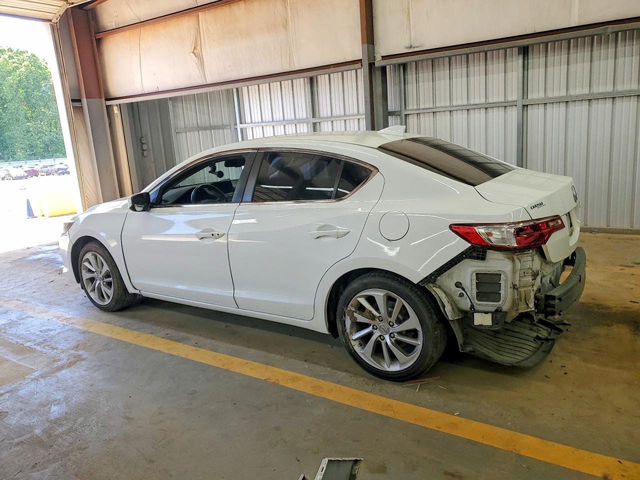 2017 Acura Ilx Premium White vin: 19UDE2F72HA003671