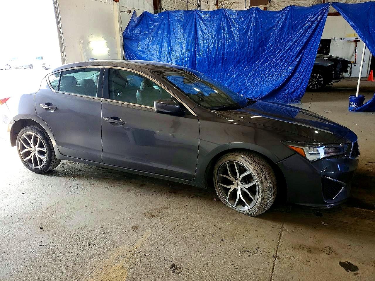 2020 Acura Ilx Premium Silver vin: 19UDE2F73LA012565