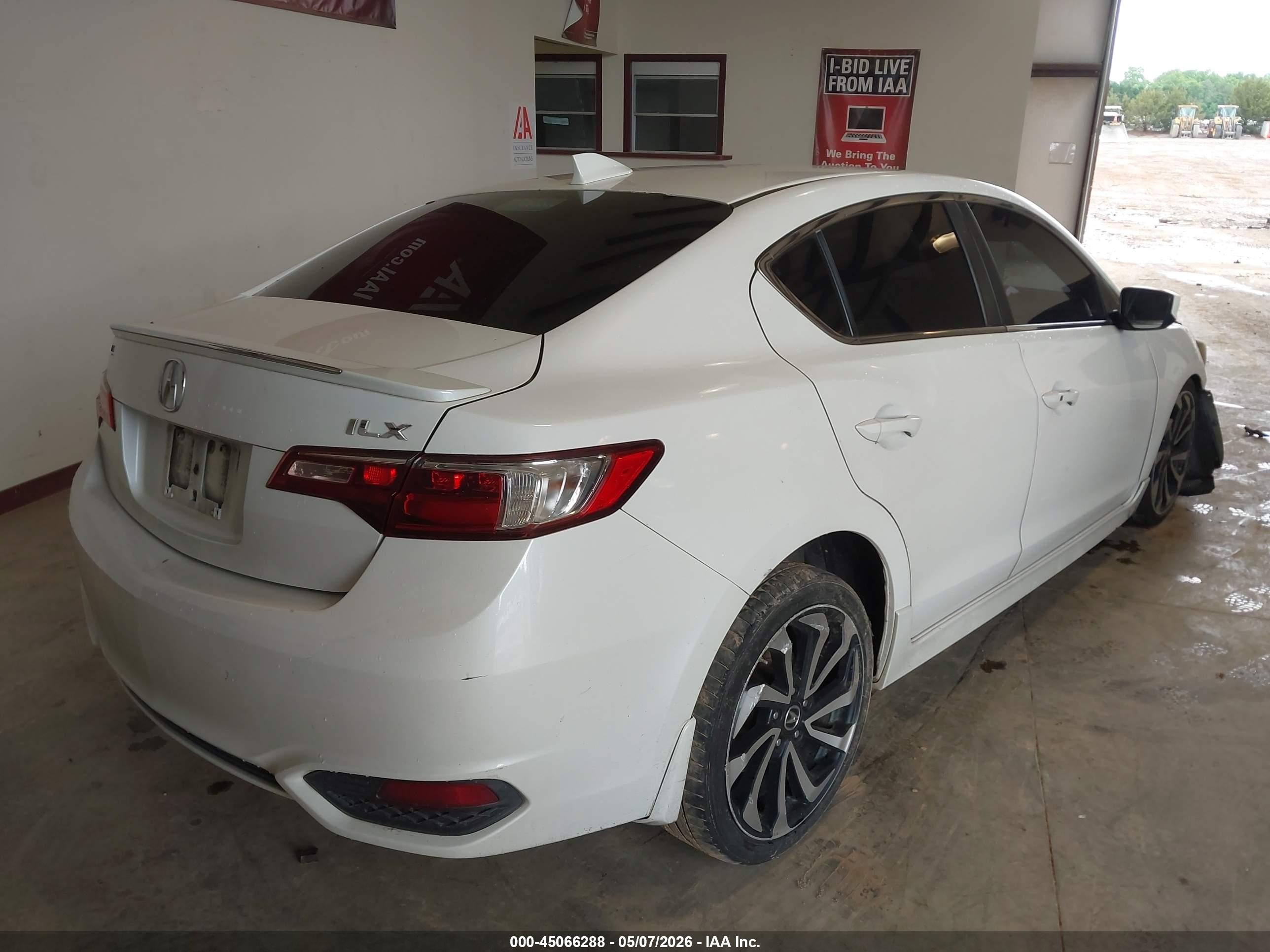 2016 Acura Ilx Premium   A-spec Packages/technology Plus   A-spec Packages White vin: 19UDE2F87GA012650