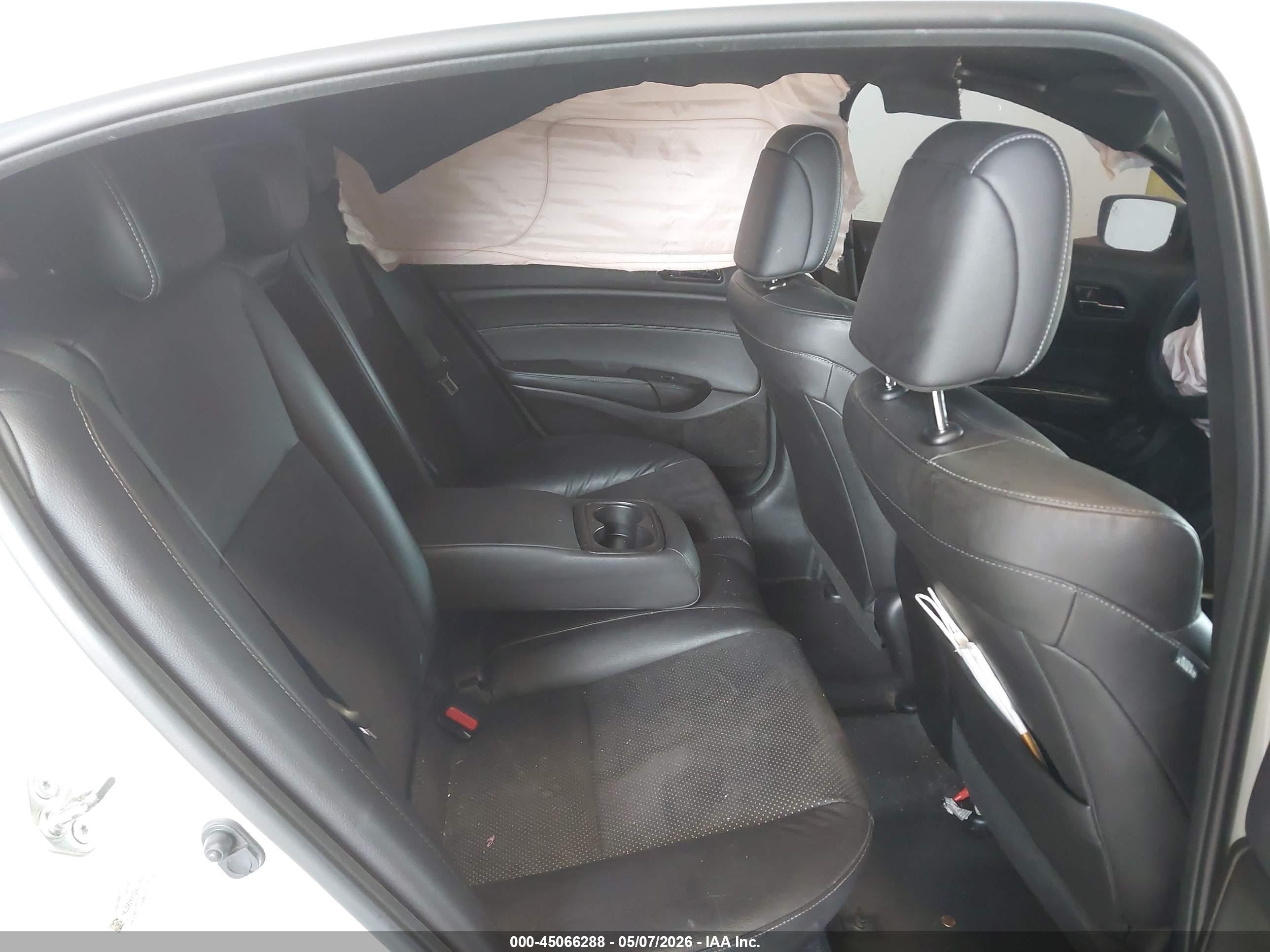 2016 Acura Ilx Premium   A-spec Packages/technology Plus   A-spec Packages White vin: 19UDE2F87GA012650