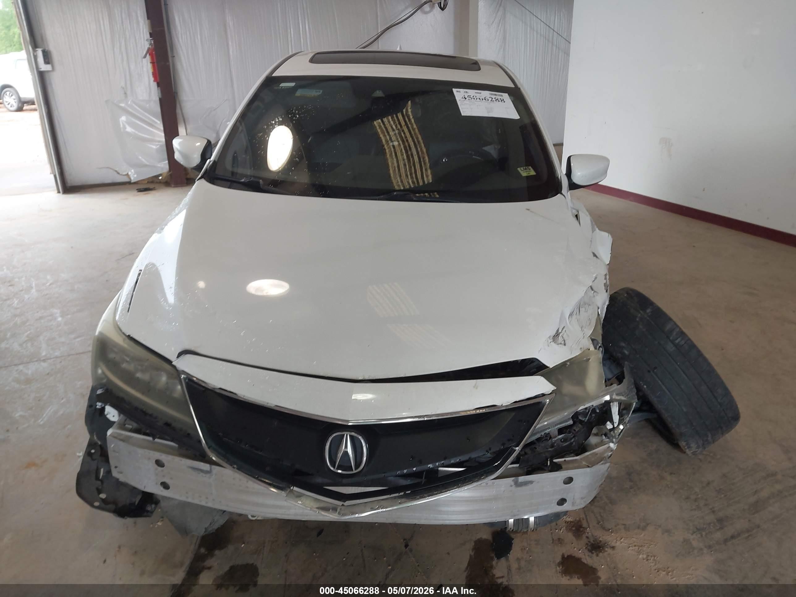 2016 Acura Ilx Premium   A-spec Packages/technology Plus   A-spec Packages White vin: 19UDE2F87GA012650