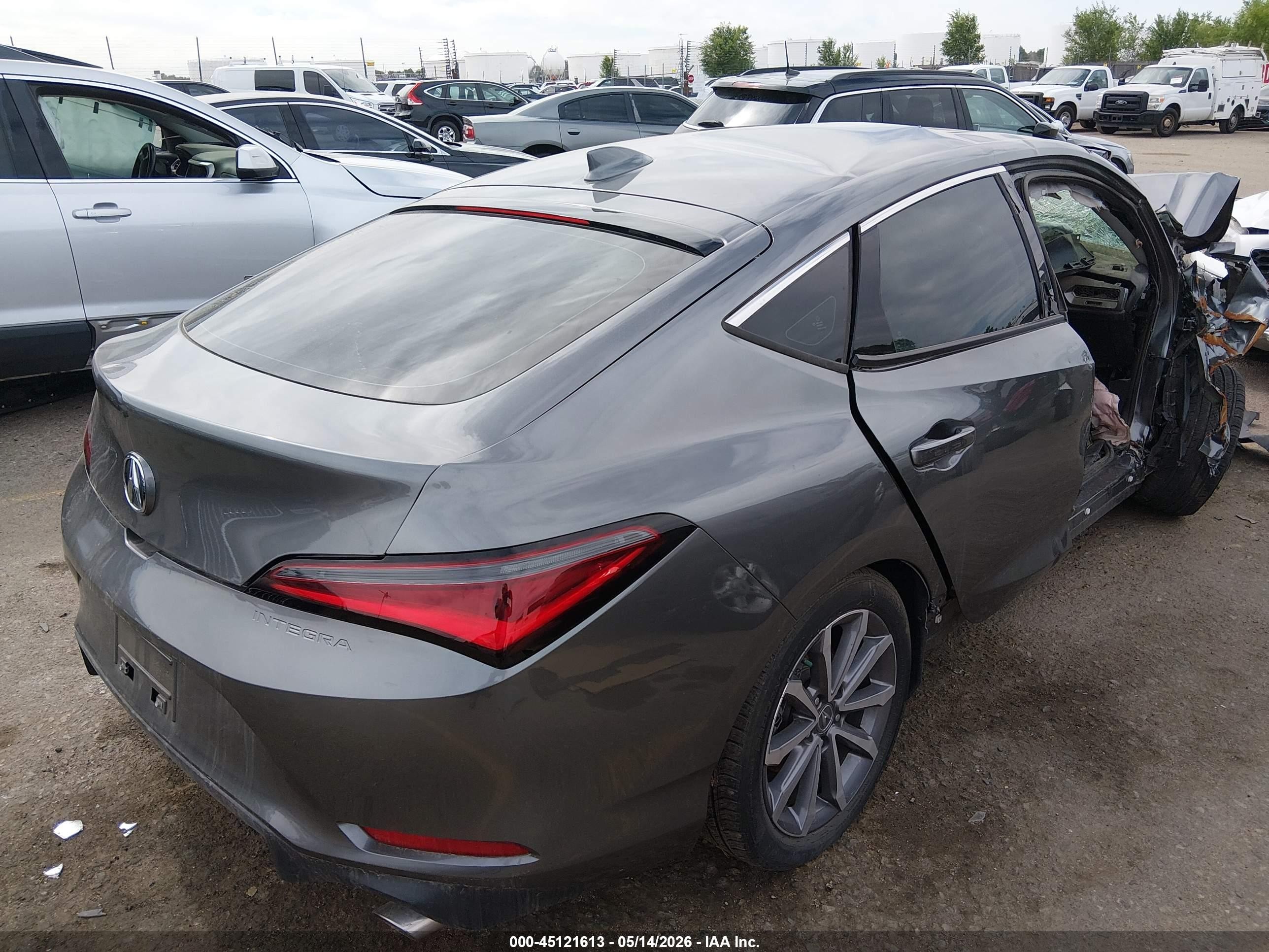 2025 Acura Integra Silver vin: 19UDE4H28SA011665
