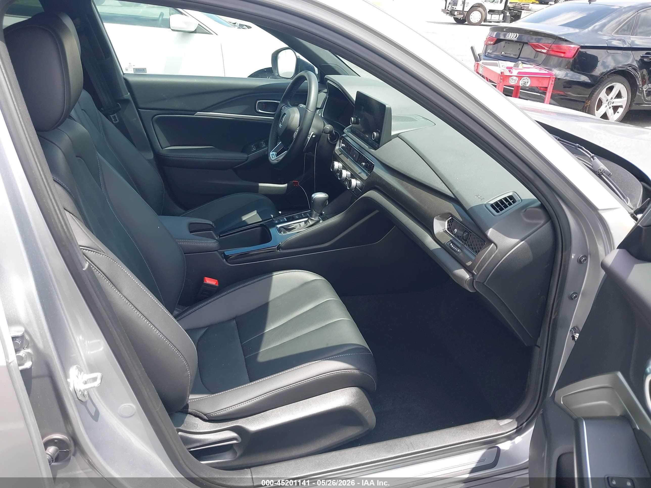 2025 Acura Integra A-spec Silver vin: 19UDE4H34SA020209