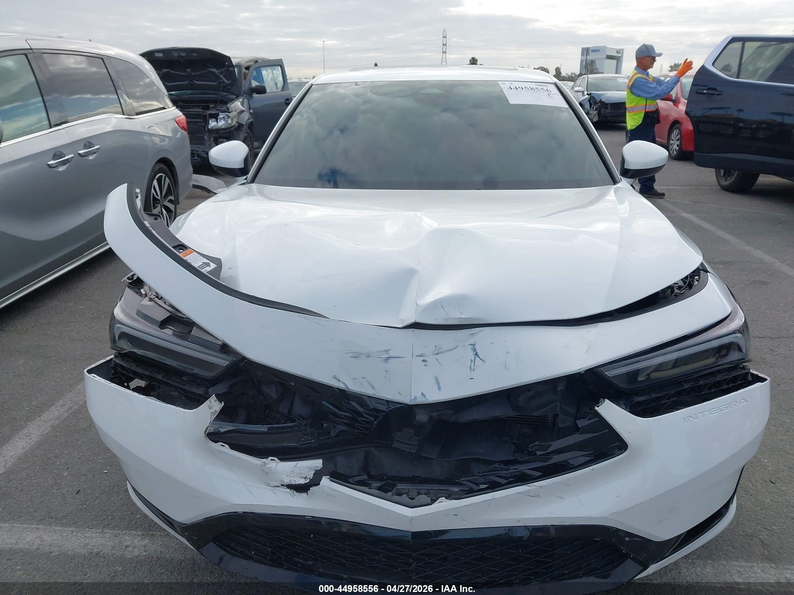 2025 Acura Integra A-spec White vin: 19UDE4H3XSA007710
