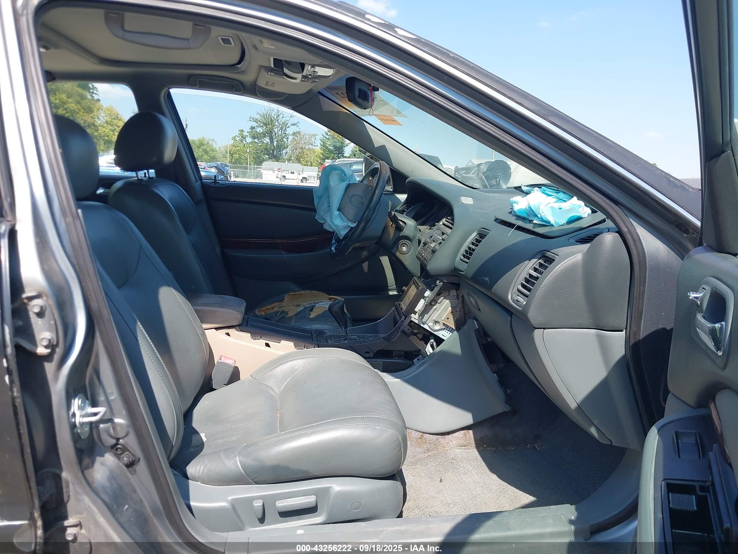 1999 Acura Tl 3.2 Черный vin: 19UUA5643XA024353