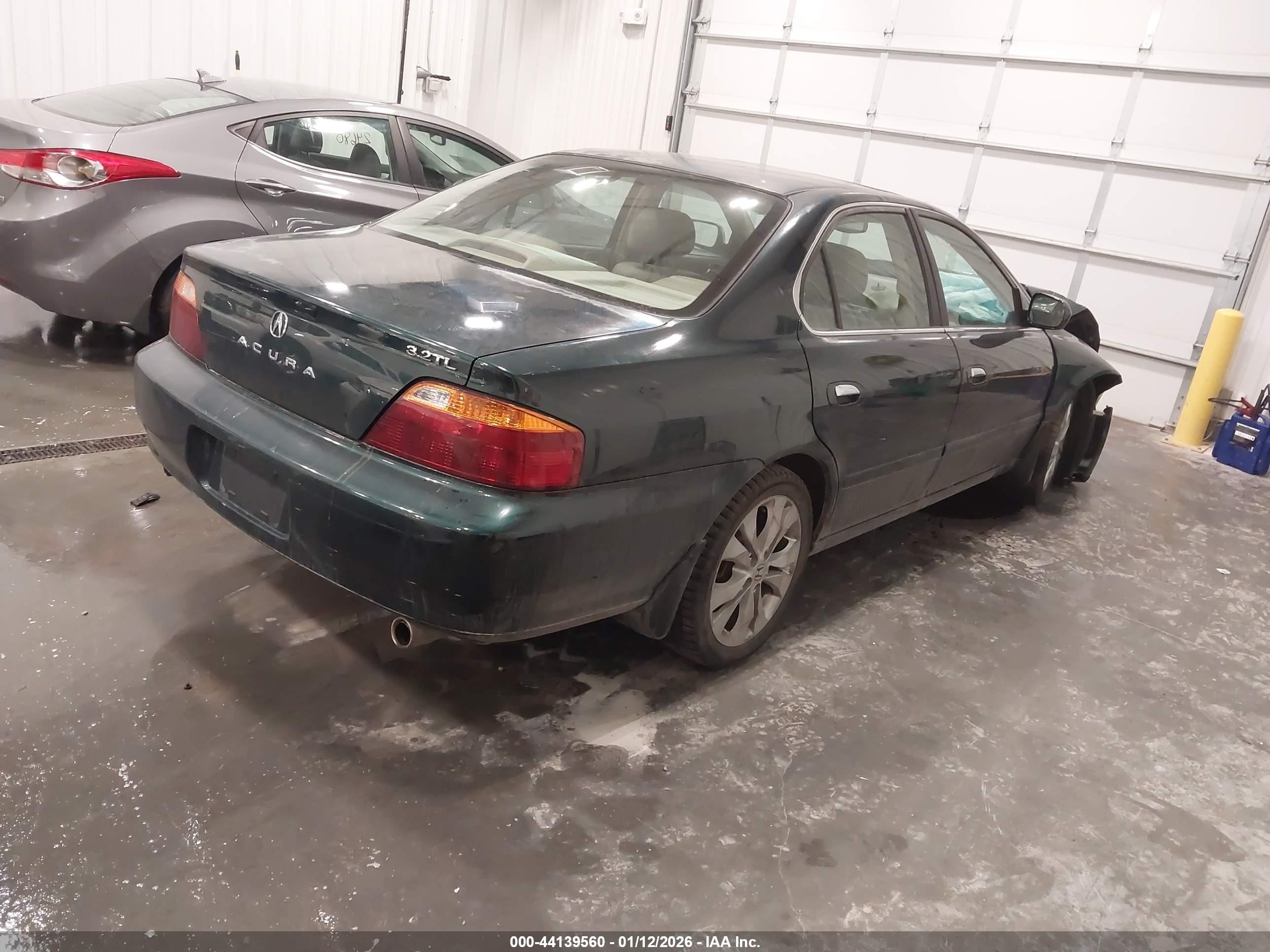 1999 Acura Tl 3.2 Зеленый vin: 19UUA5643XA027592