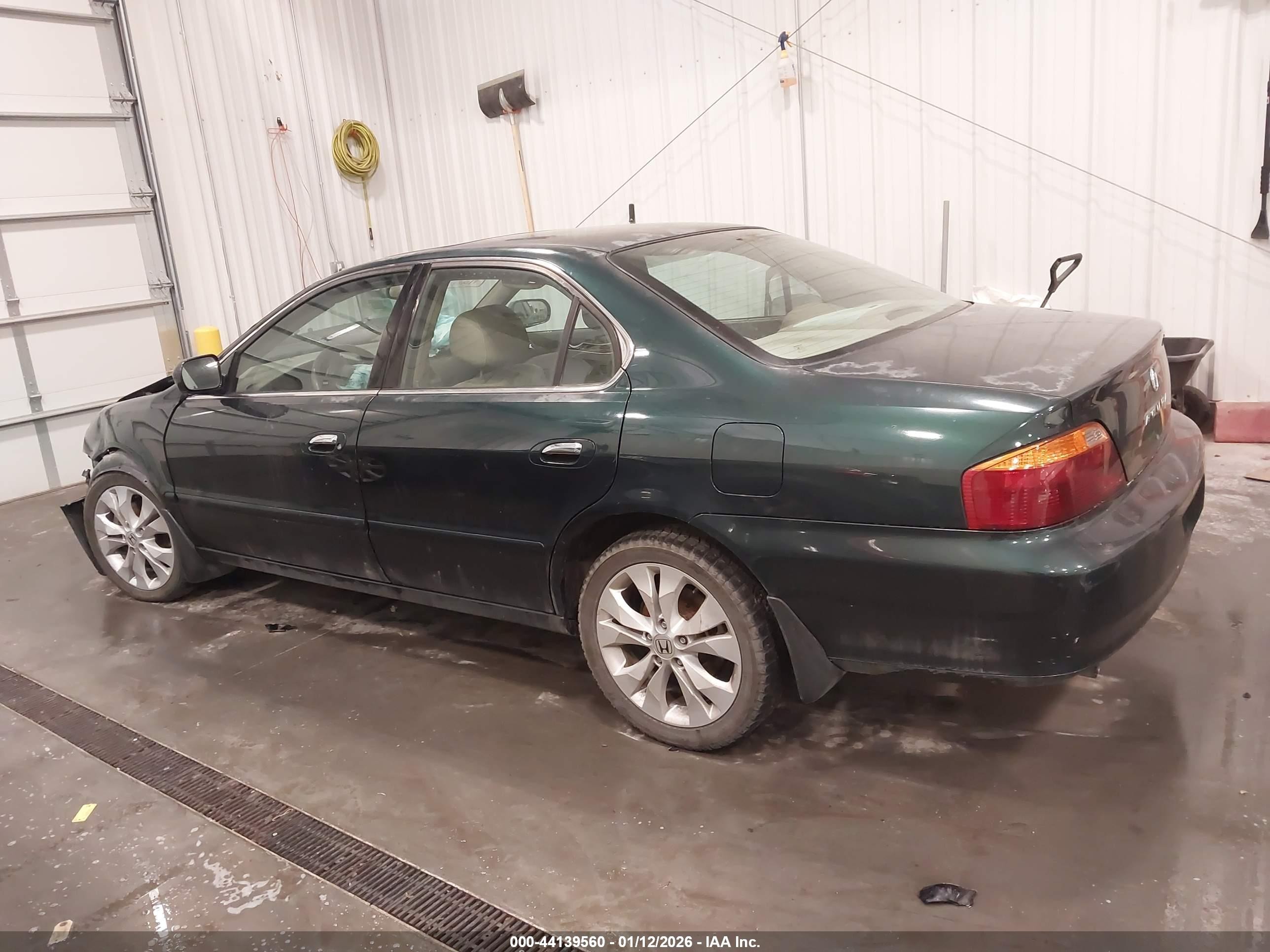 1999 Acura Tl 3.2 Зеленый vin: 19UUA5643XA027592