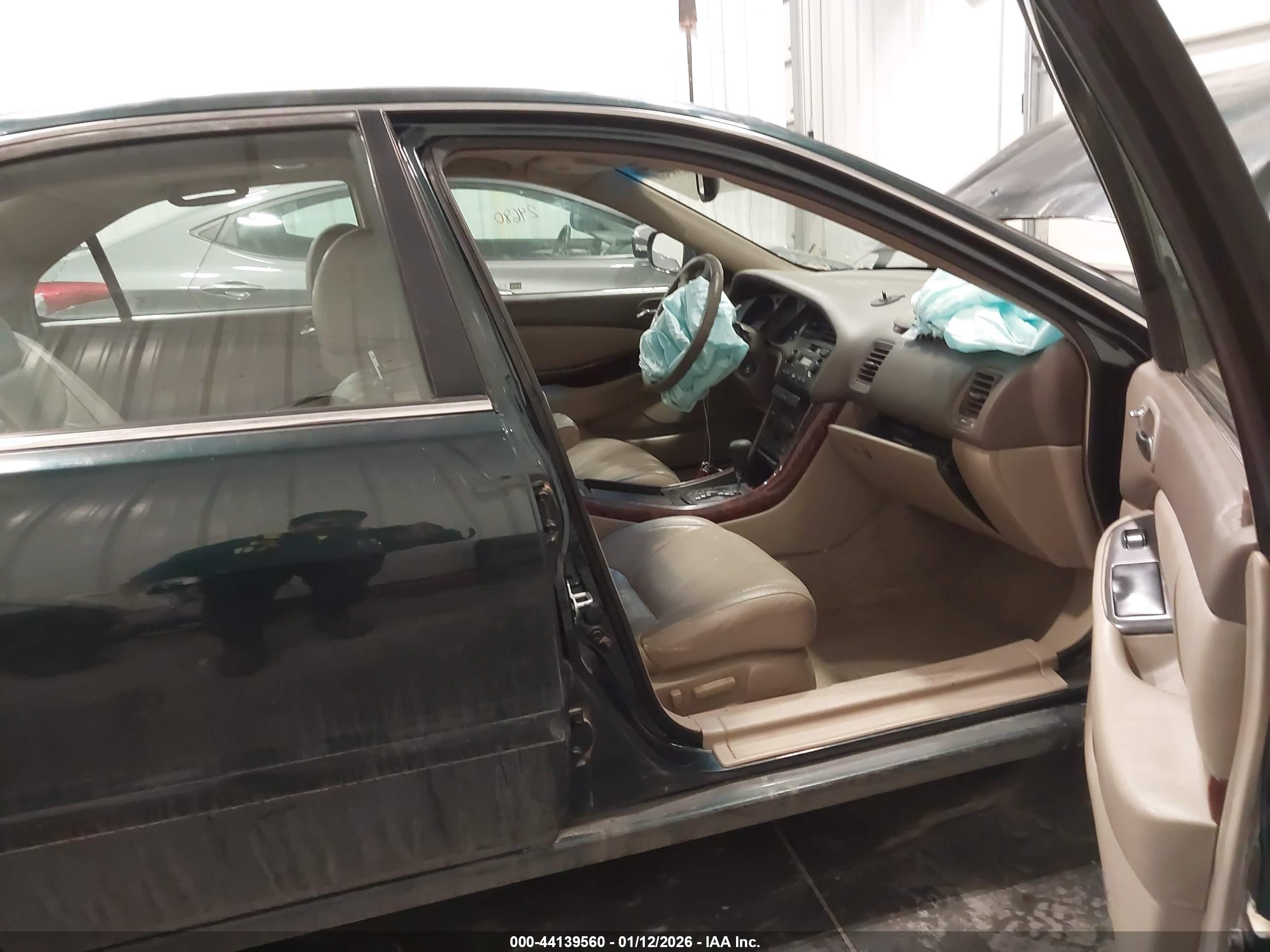 1999 Acura Tl 3.2 Зеленый vin: 19UUA5643XA027592