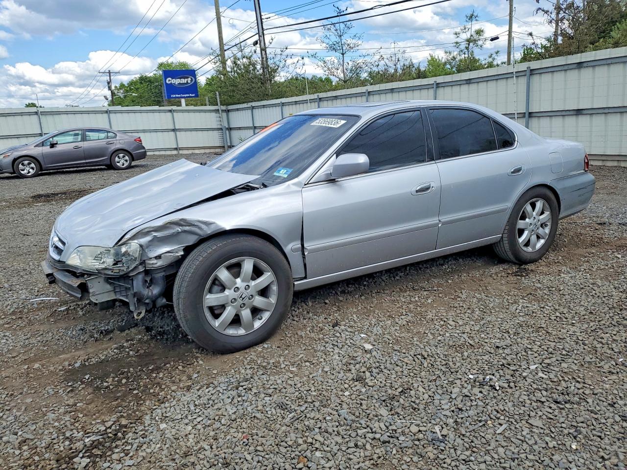 19UUA5643XA038933