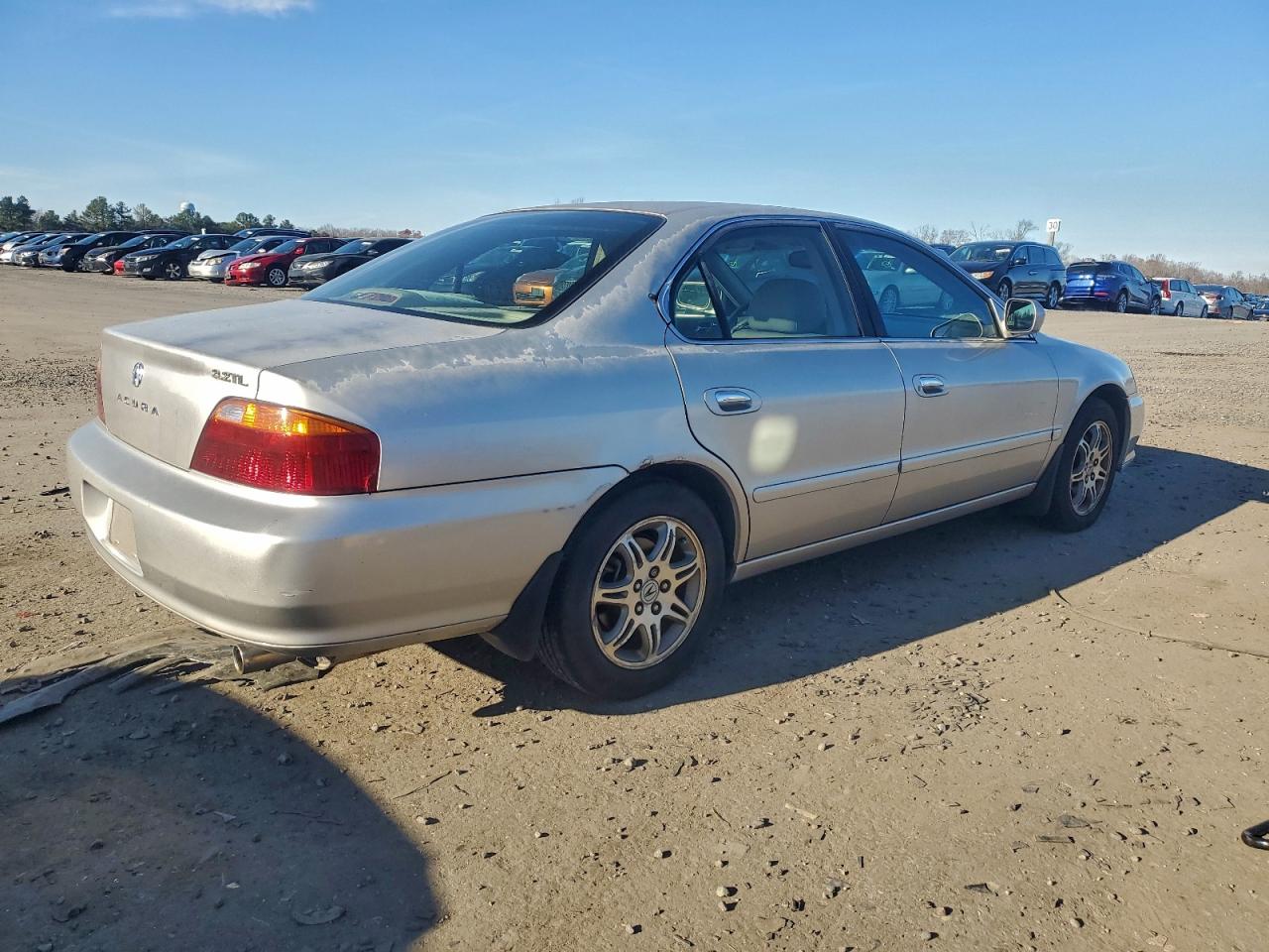 1999 Acura 3.2tl Silver vin: 19UUA5653XA031828