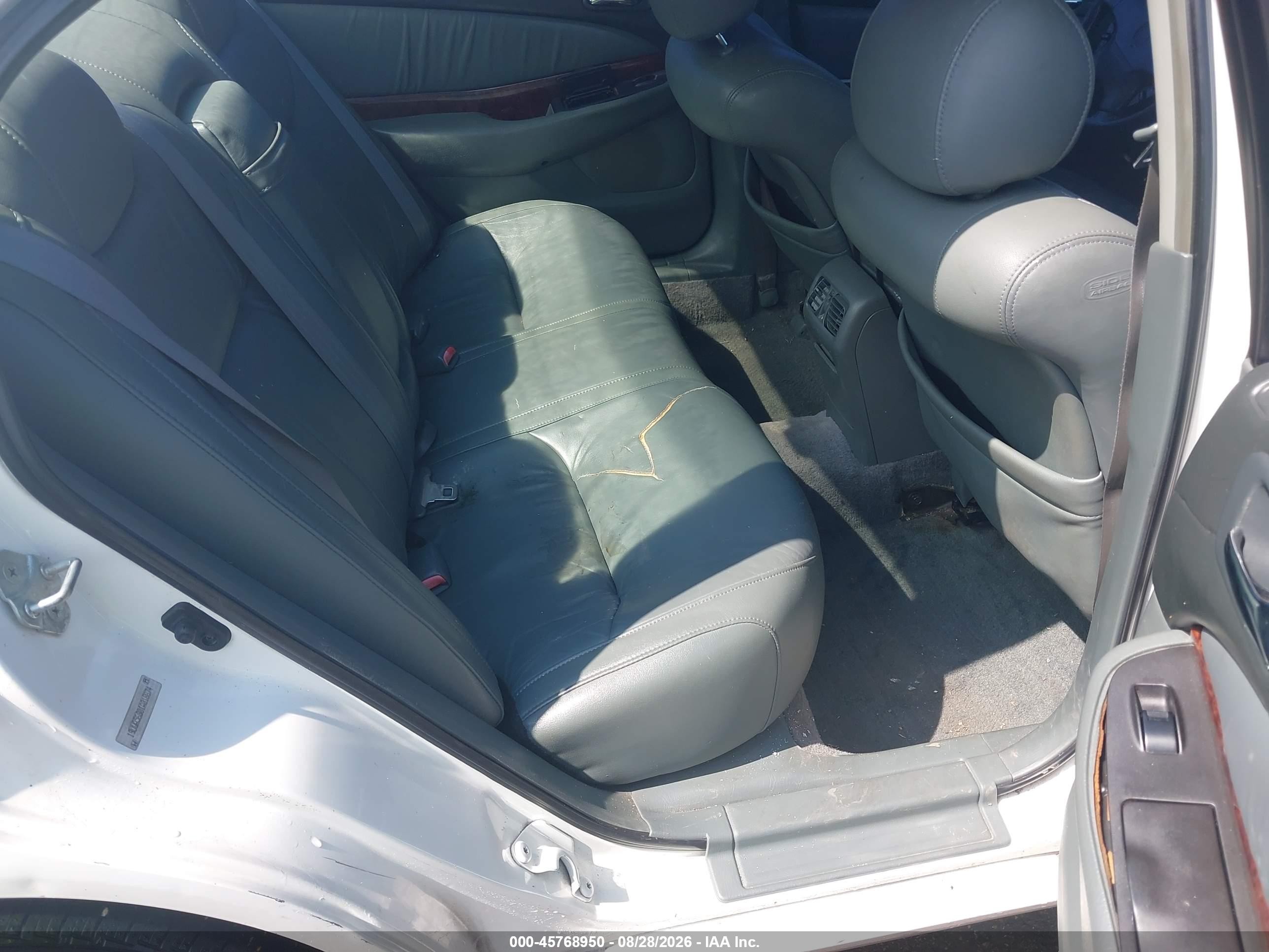 2001 Acura Tl 3.2 White vin: 19UUA56601A018874