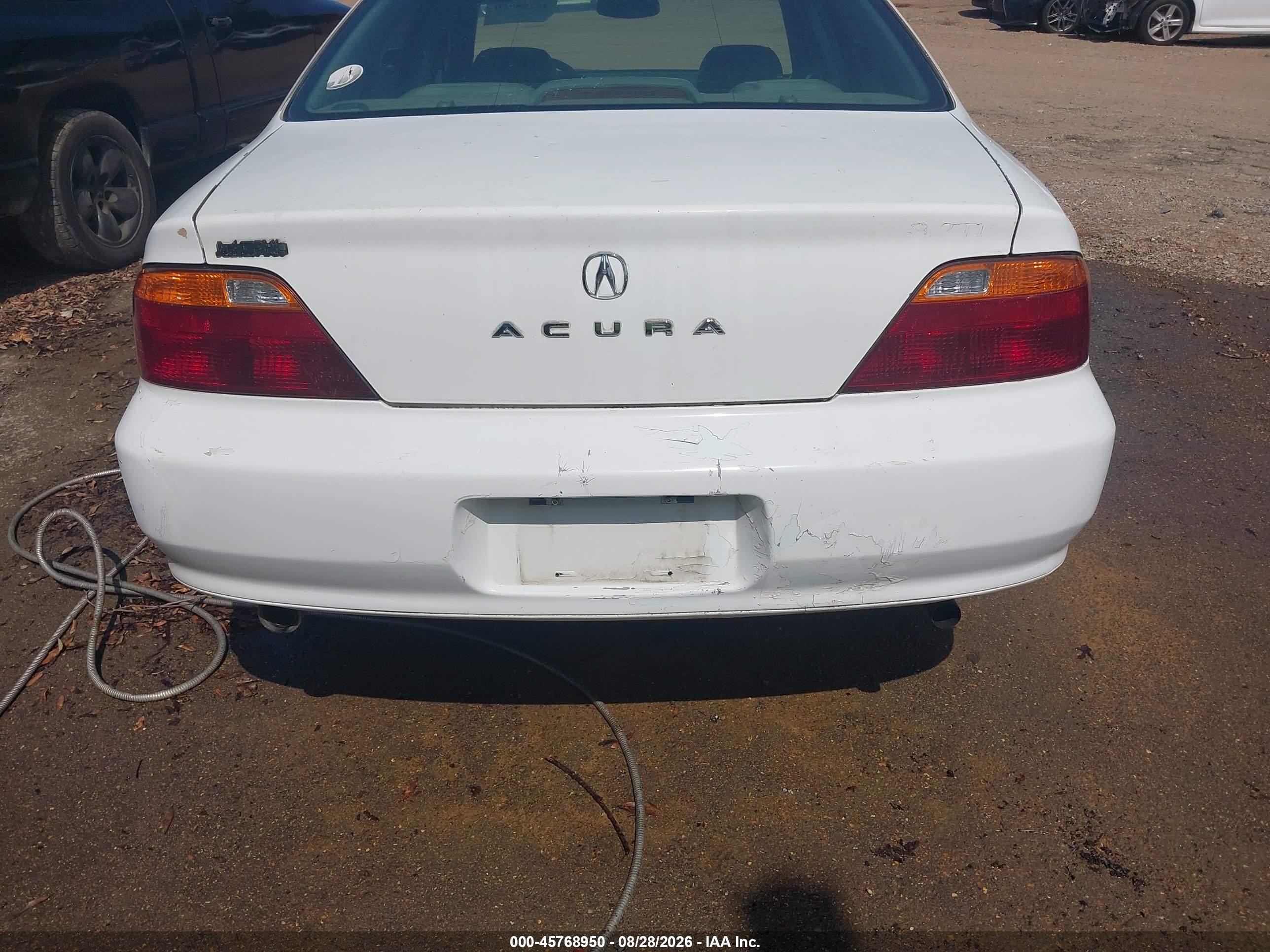 2001 Acura Tl 3.2 White vin: 19UUA56601A018874